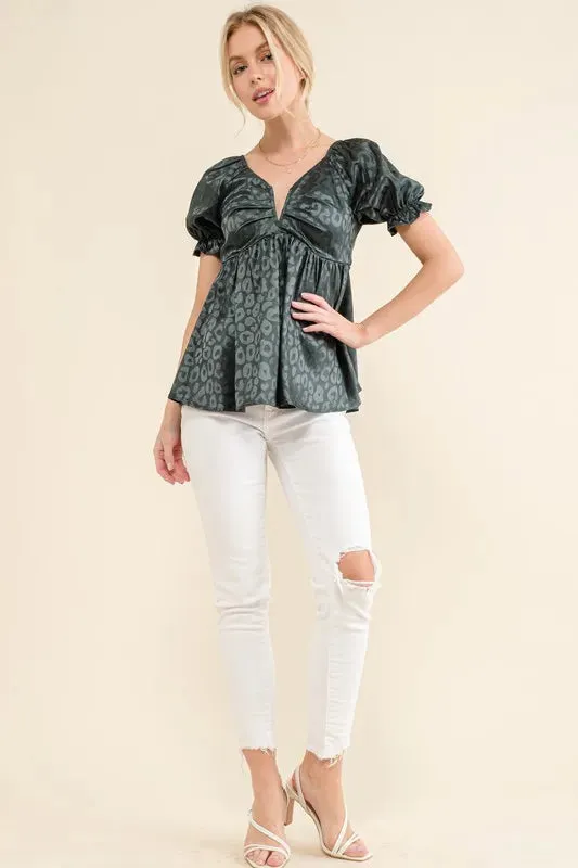 And The Why Satin Leopard V Wired Puff Sleeves Blouse