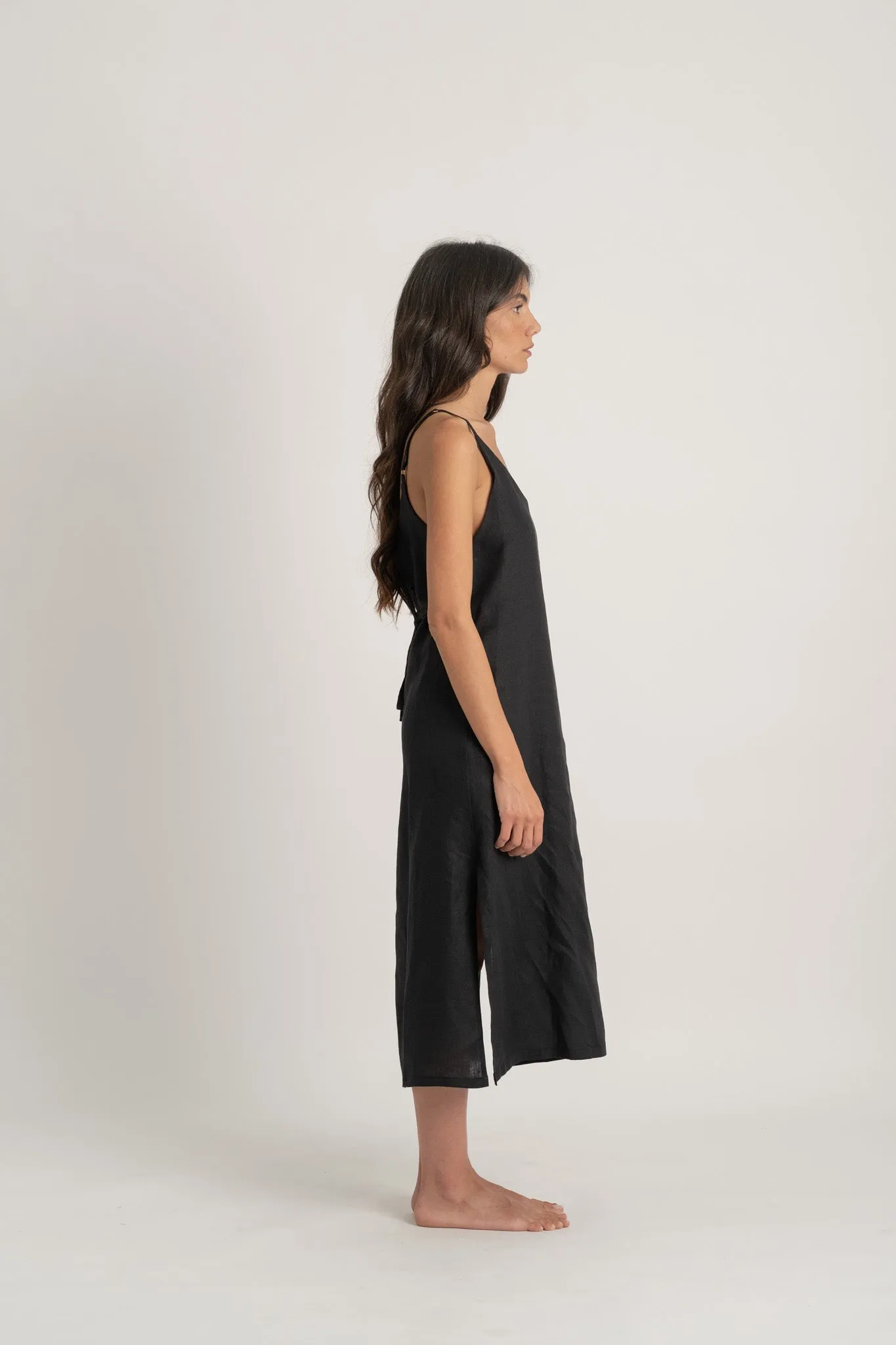 Basique Slip Dress Black