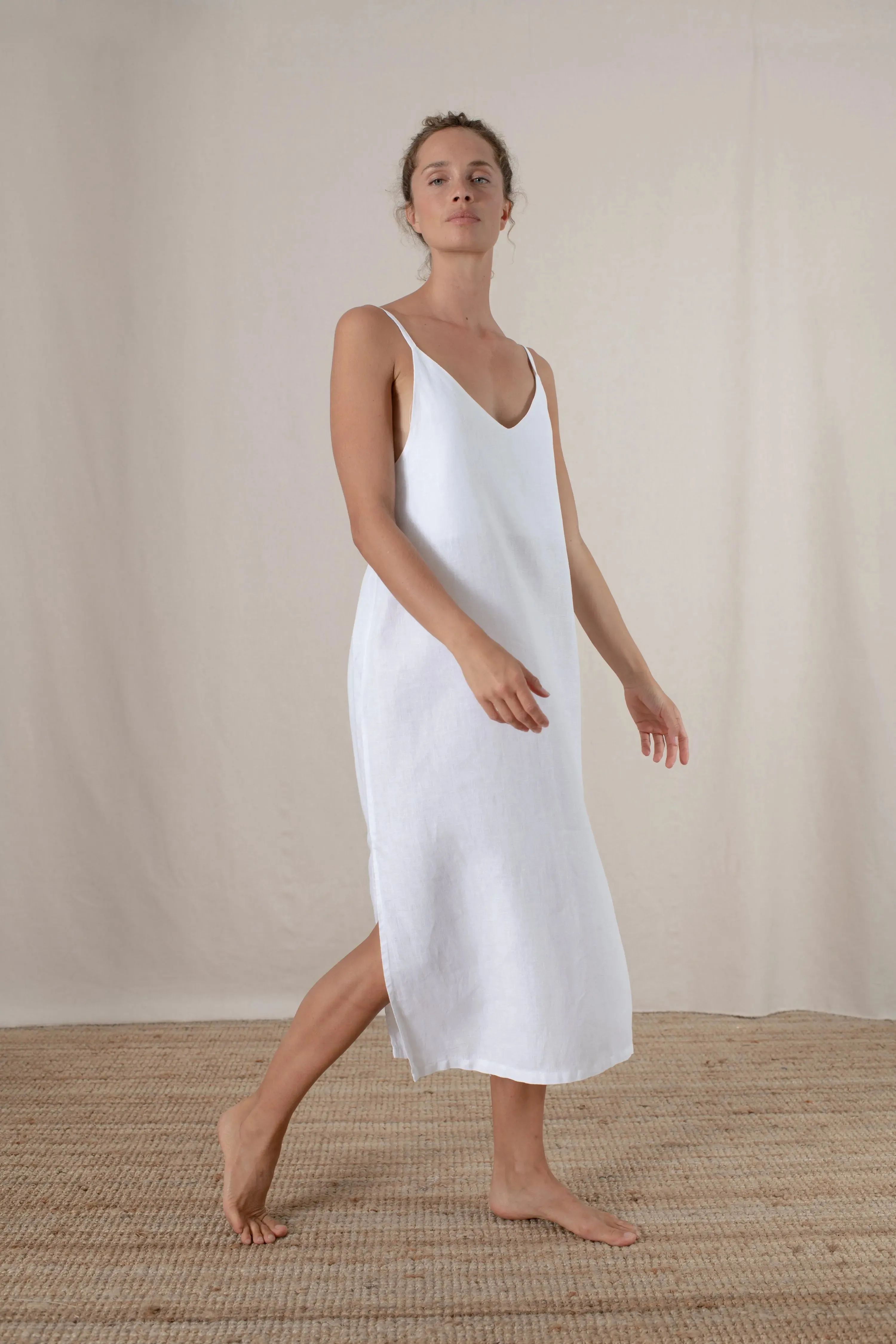 Basique Slip Dress White