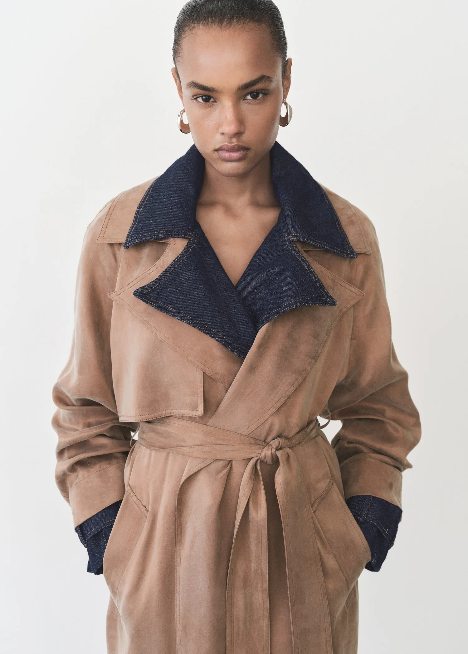 Belt lyocell trench