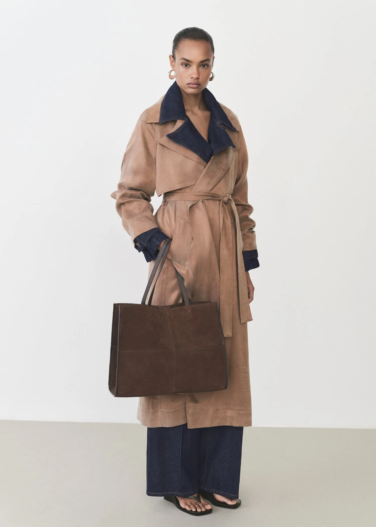 Belt lyocell trench