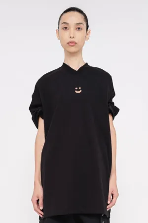 BLACK POINTY SLEEVE TEE