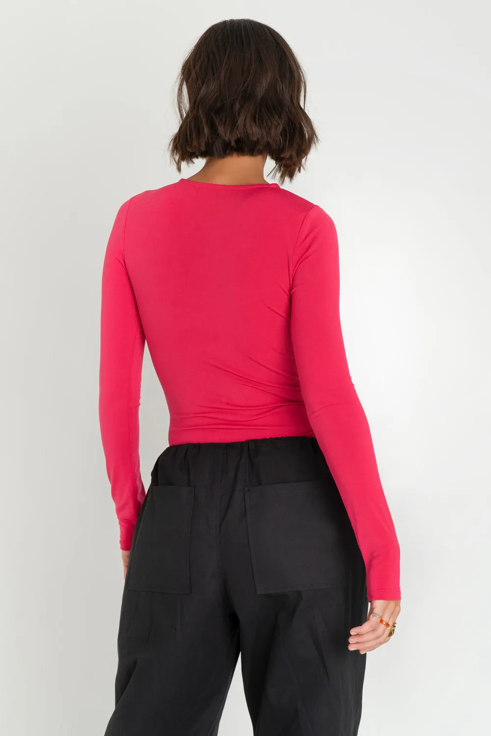 Body ajustado manga larga escote con cut out