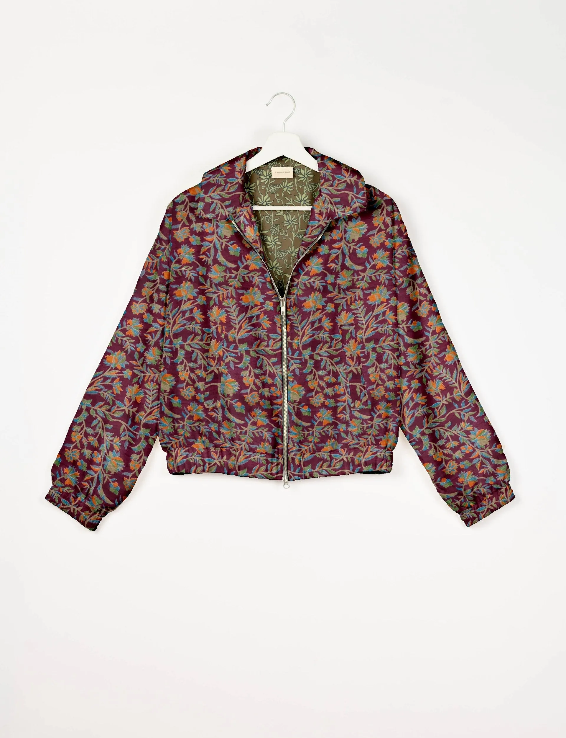 BOMBER JACKET