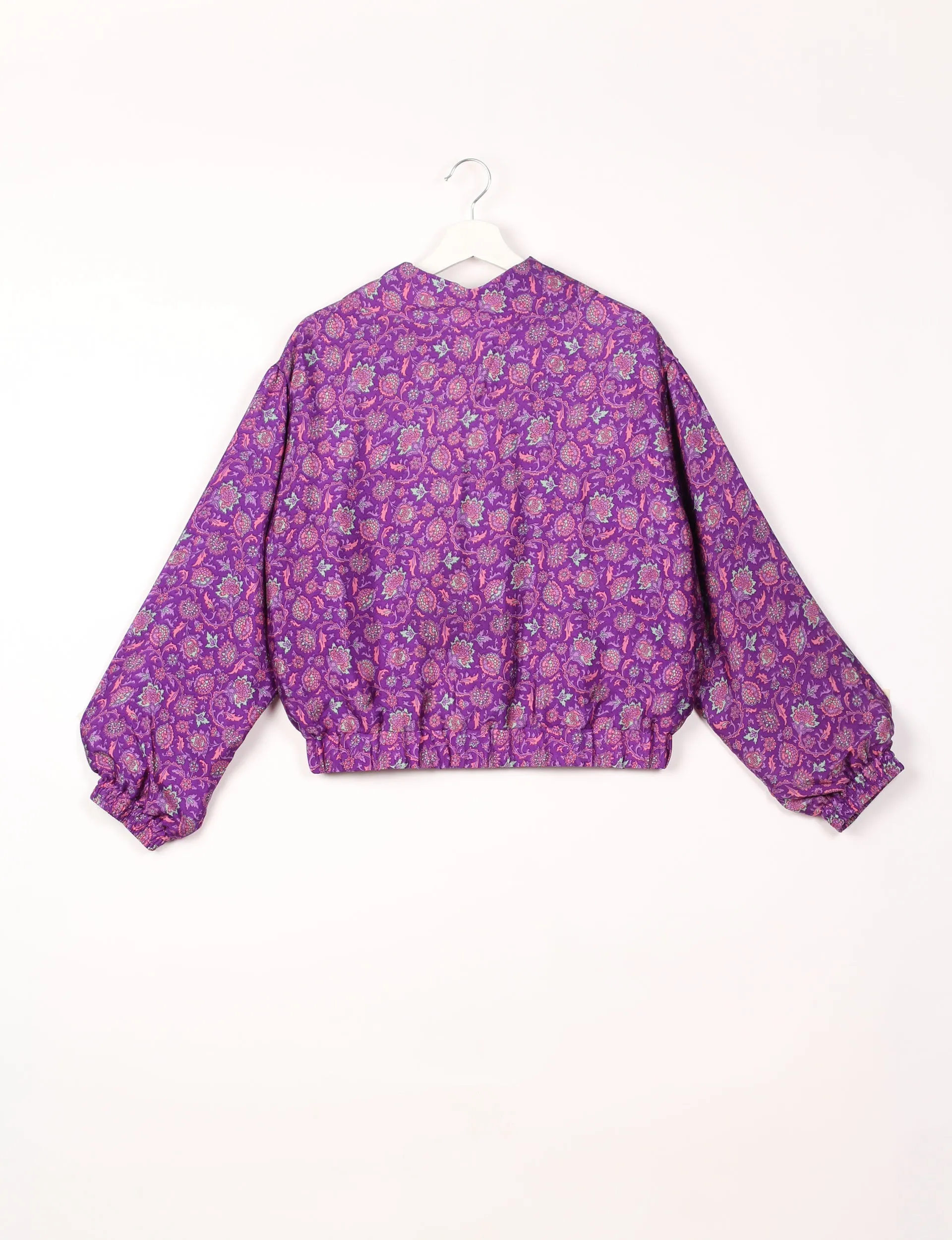 BOMBER JACKET