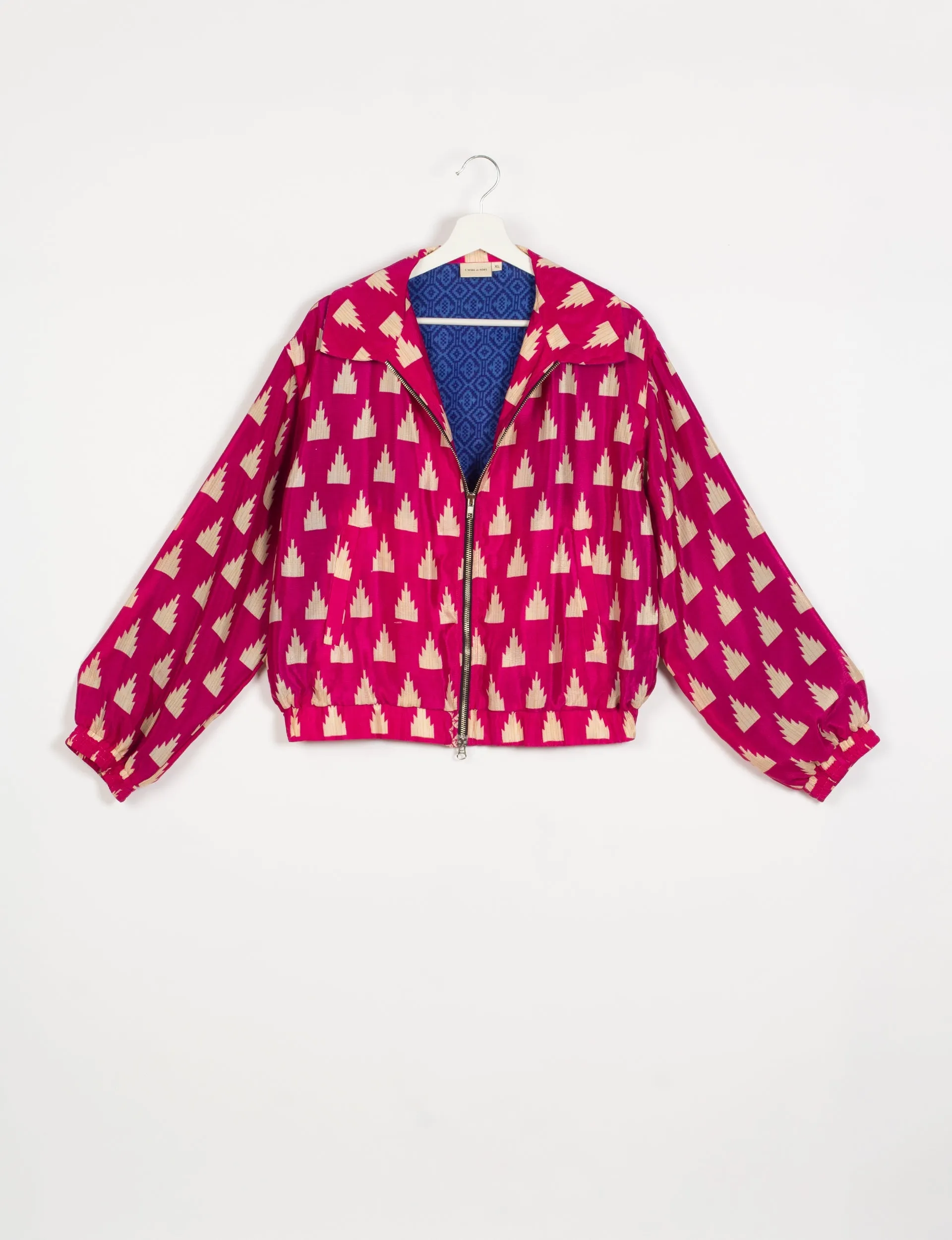 BOMBER JACKET