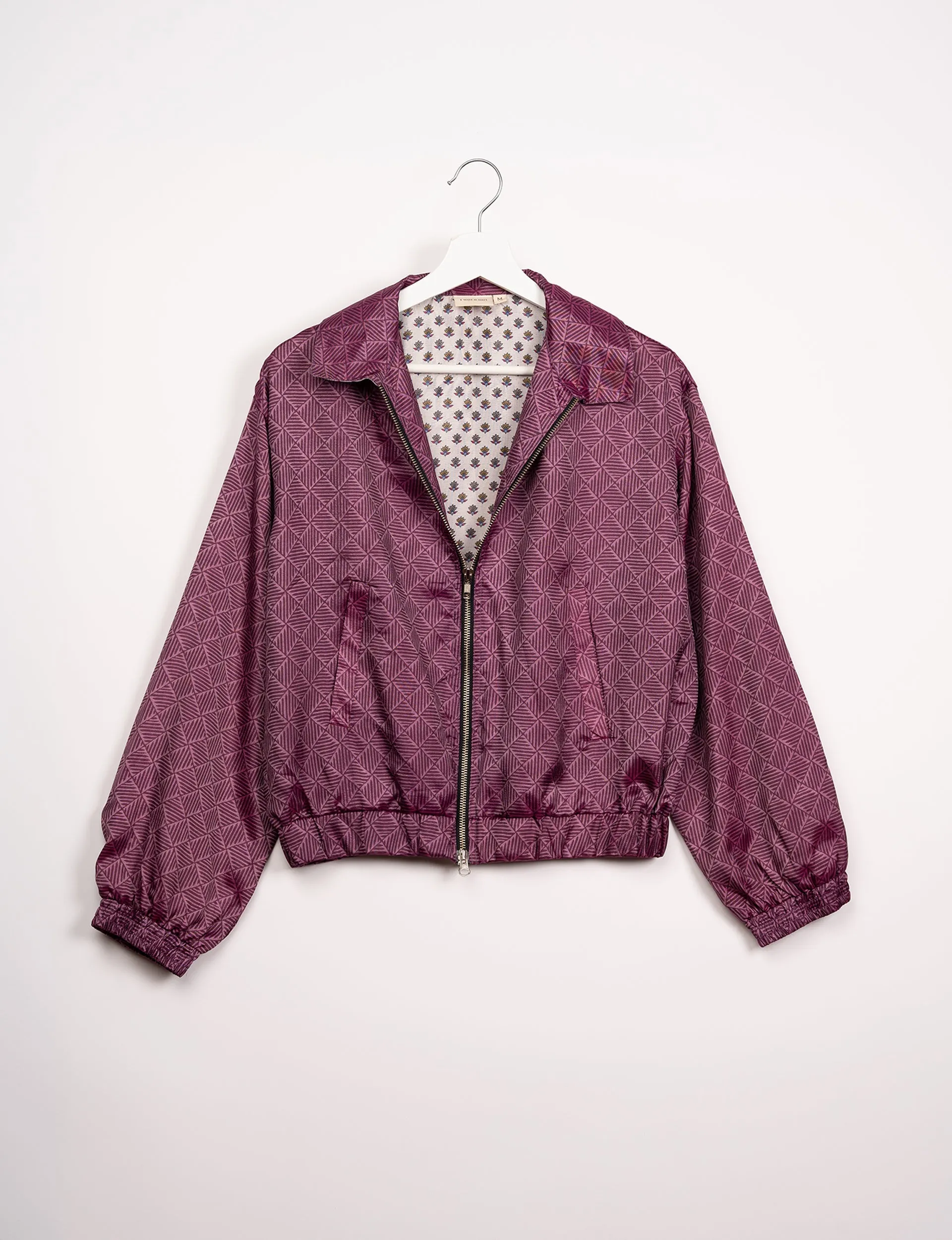 BOMBER JACKET