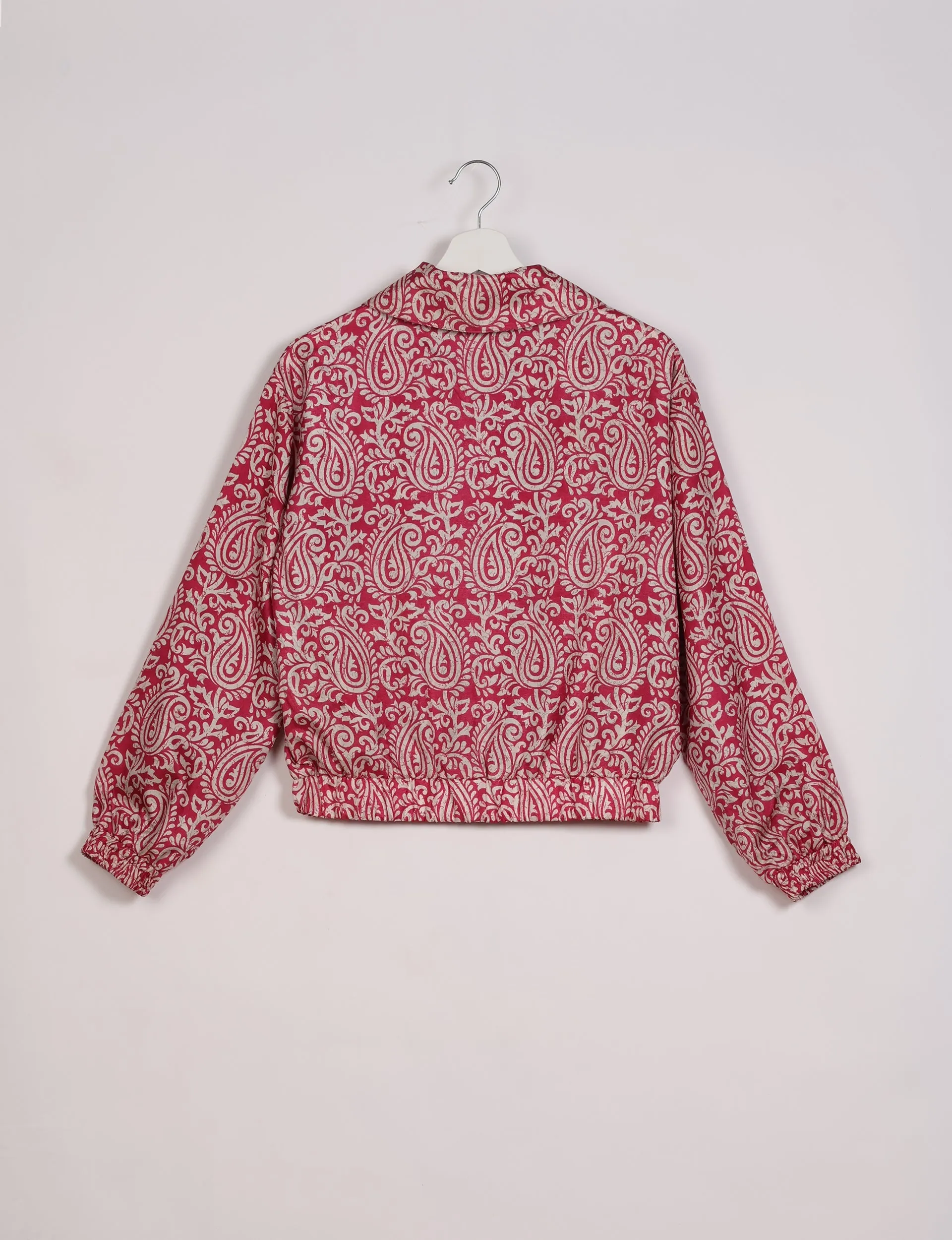 BOMBER JACKET