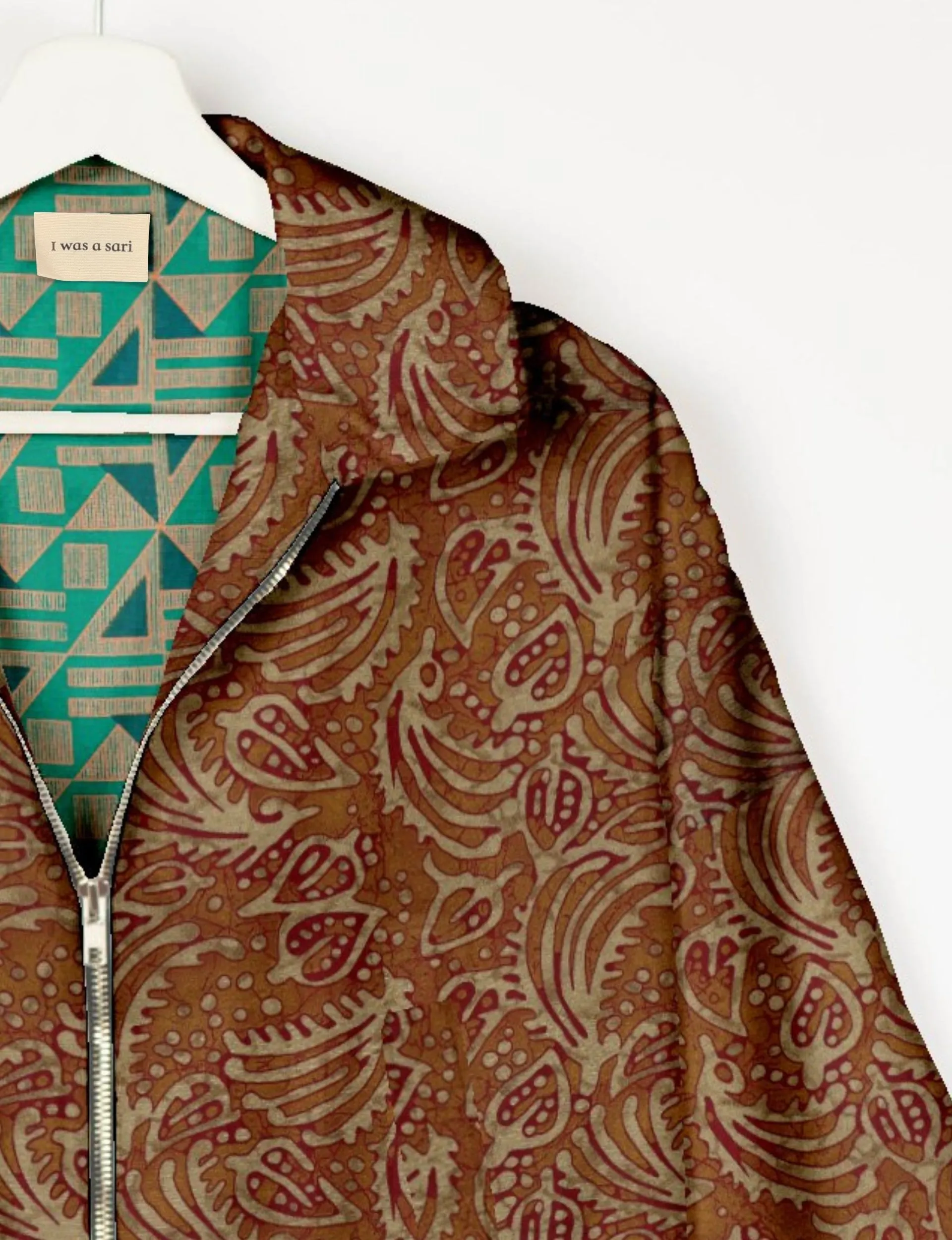 BOMBER JACKET
