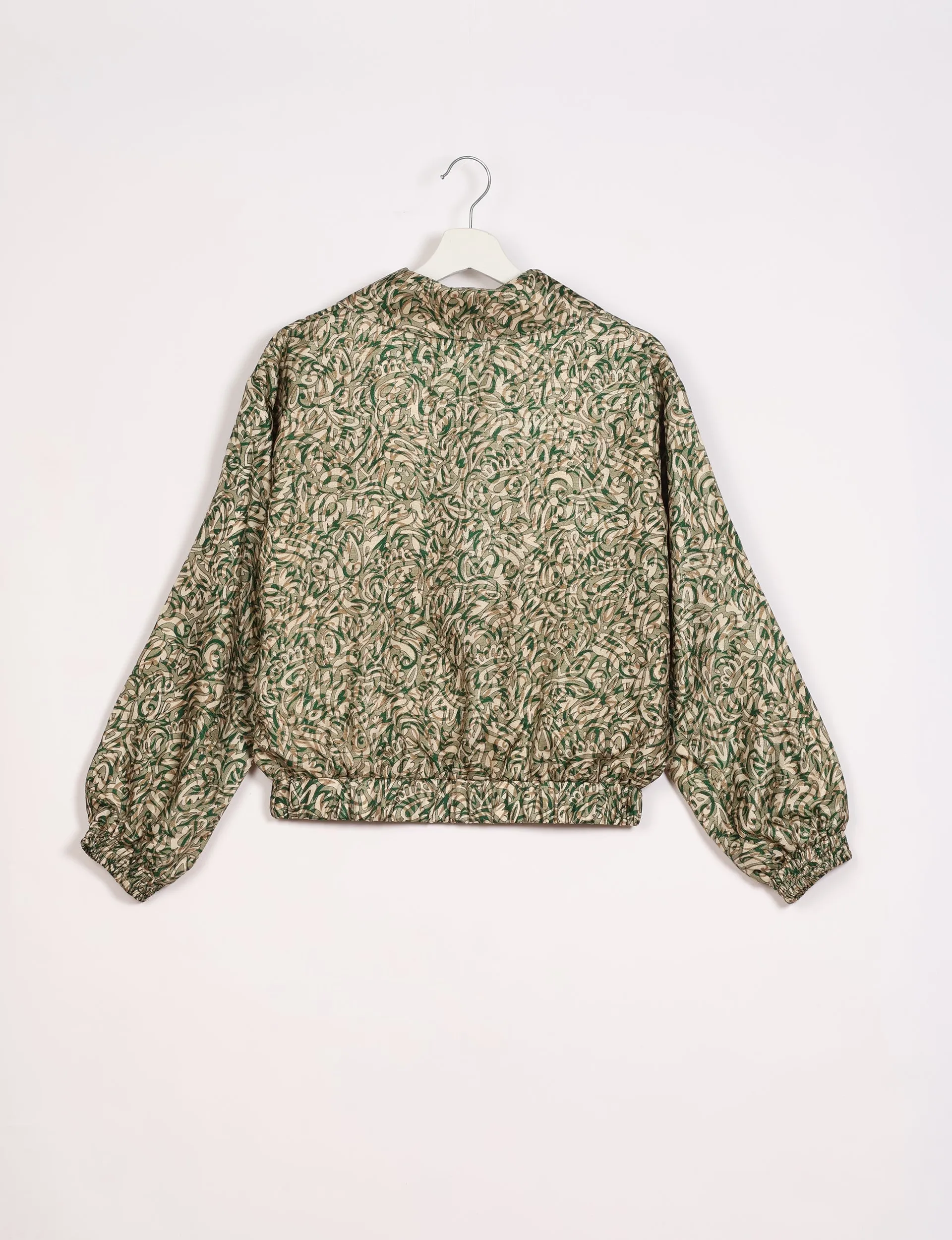 BOMBER JACKET