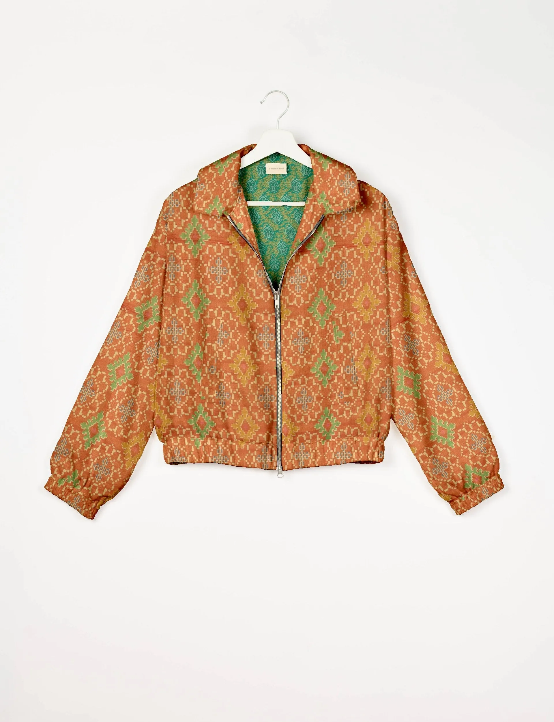 BOMBER JACKET