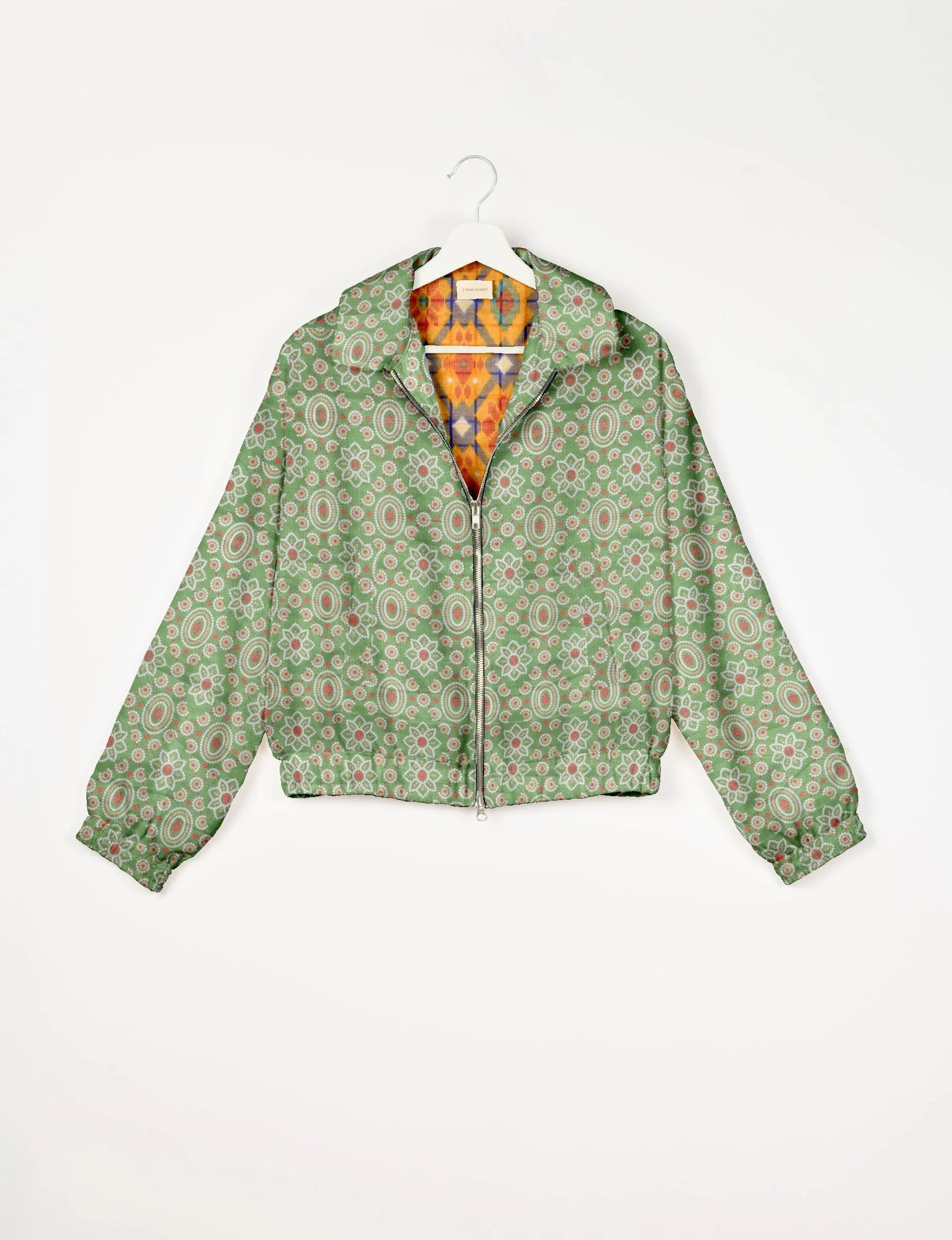 BOMBER JACKET