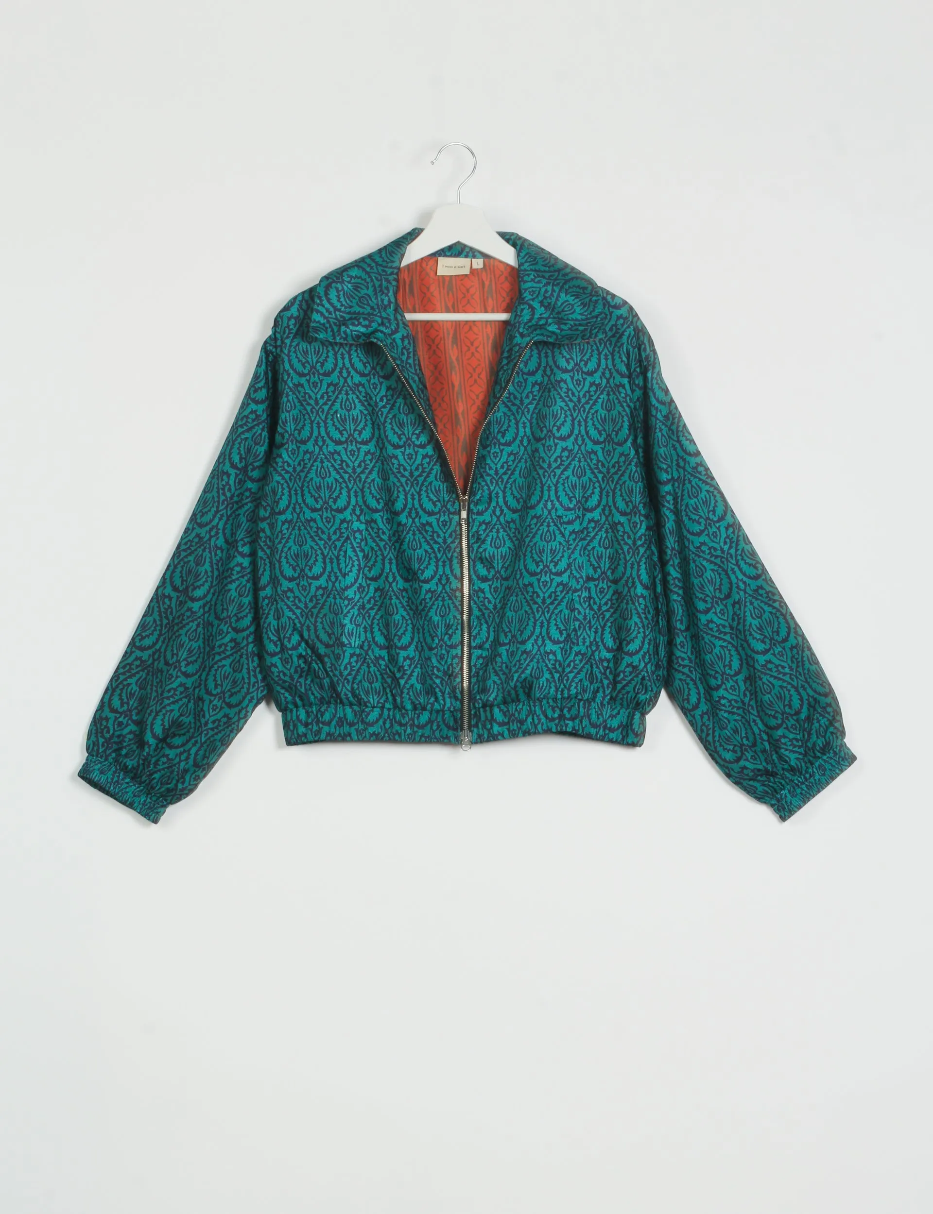 BOMBER JACKET