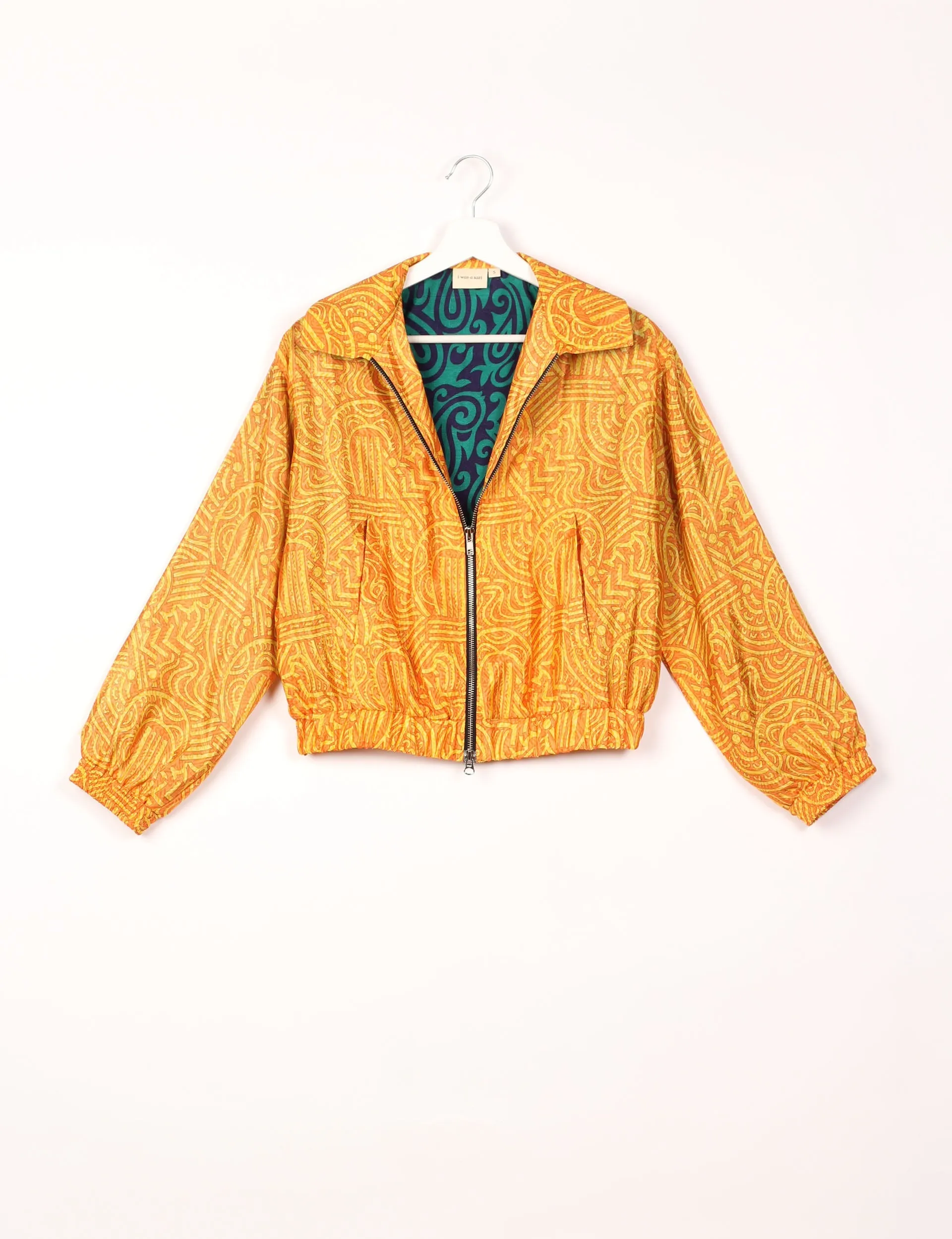 BOMBER JACKET