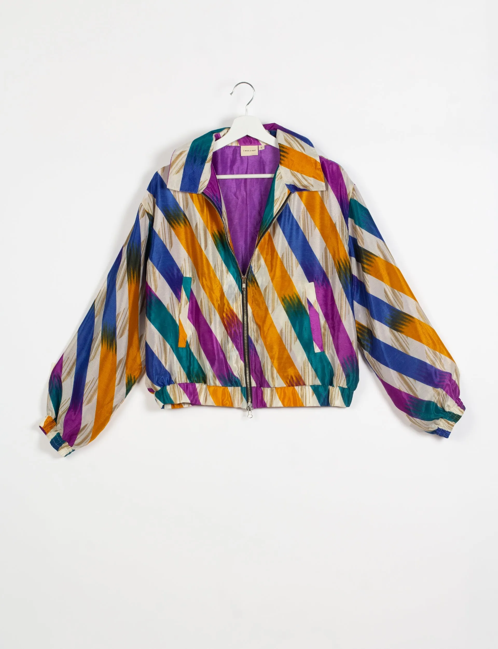 BOMBER JACKET