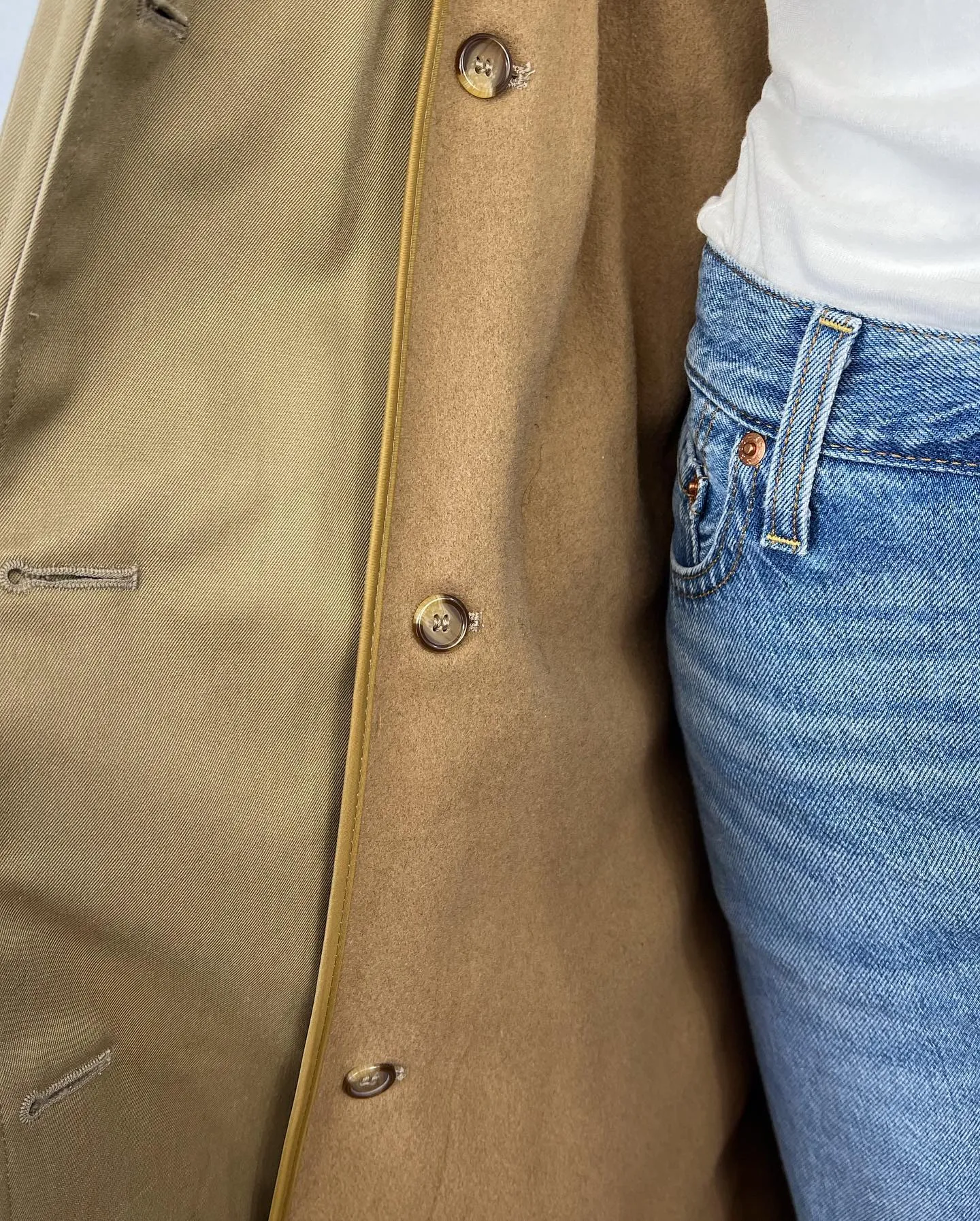 BURBERRY LONG TRENCH COAT WITH REMOVABLE LINING