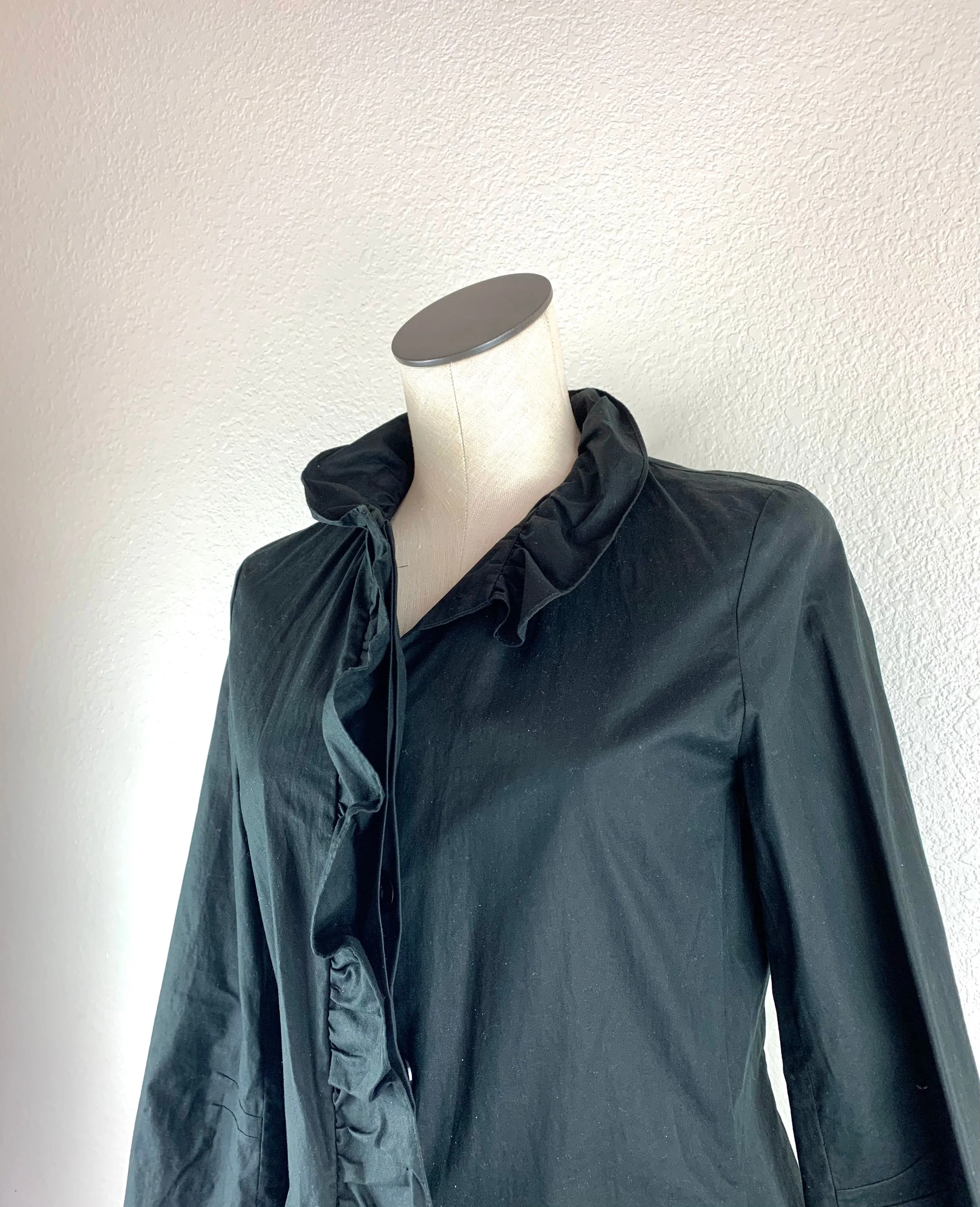 Club Monaco Ruffled Lapel Jacket size XS