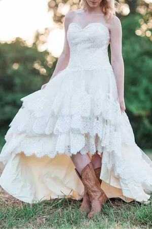 Country Style Corset Wedding Dress with Layers Lace Skirt