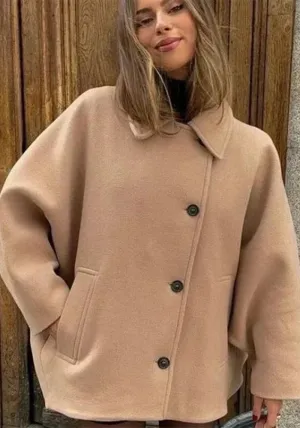 Cozy Oversized Single-Breasted Coat with Classic Turndown Collar