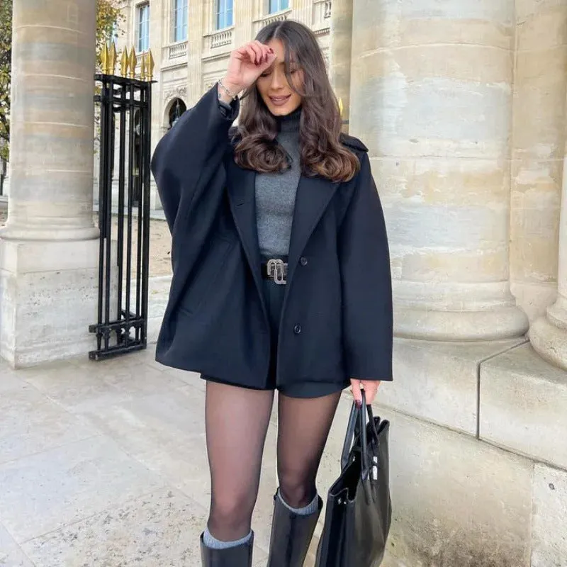 Cozy Oversized Single-Breasted Coat with Classic Turndown Collar