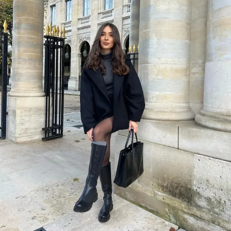 Cozy Oversized Single-Breasted Coat with Classic Turndown Collar