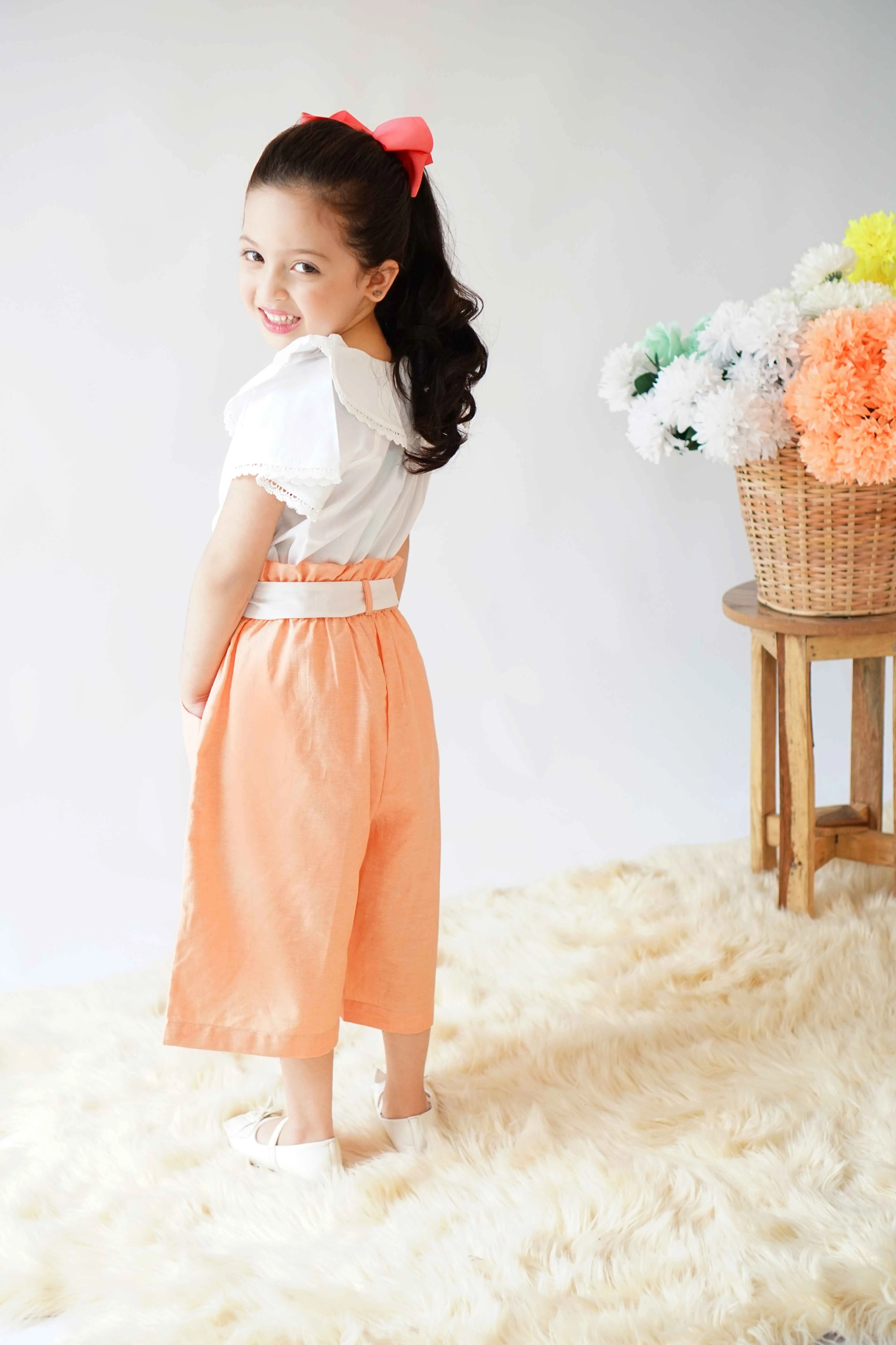 Creamy Peach Cropped Pants