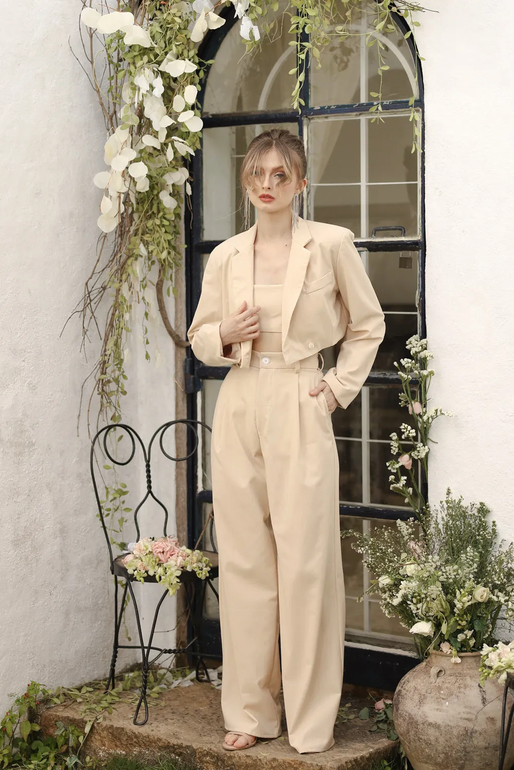 Discounted! GIUSTINA 3 PIECE SET Crop Blazer with Crop Bandeau and Pleated Trouser (Nude Linen)