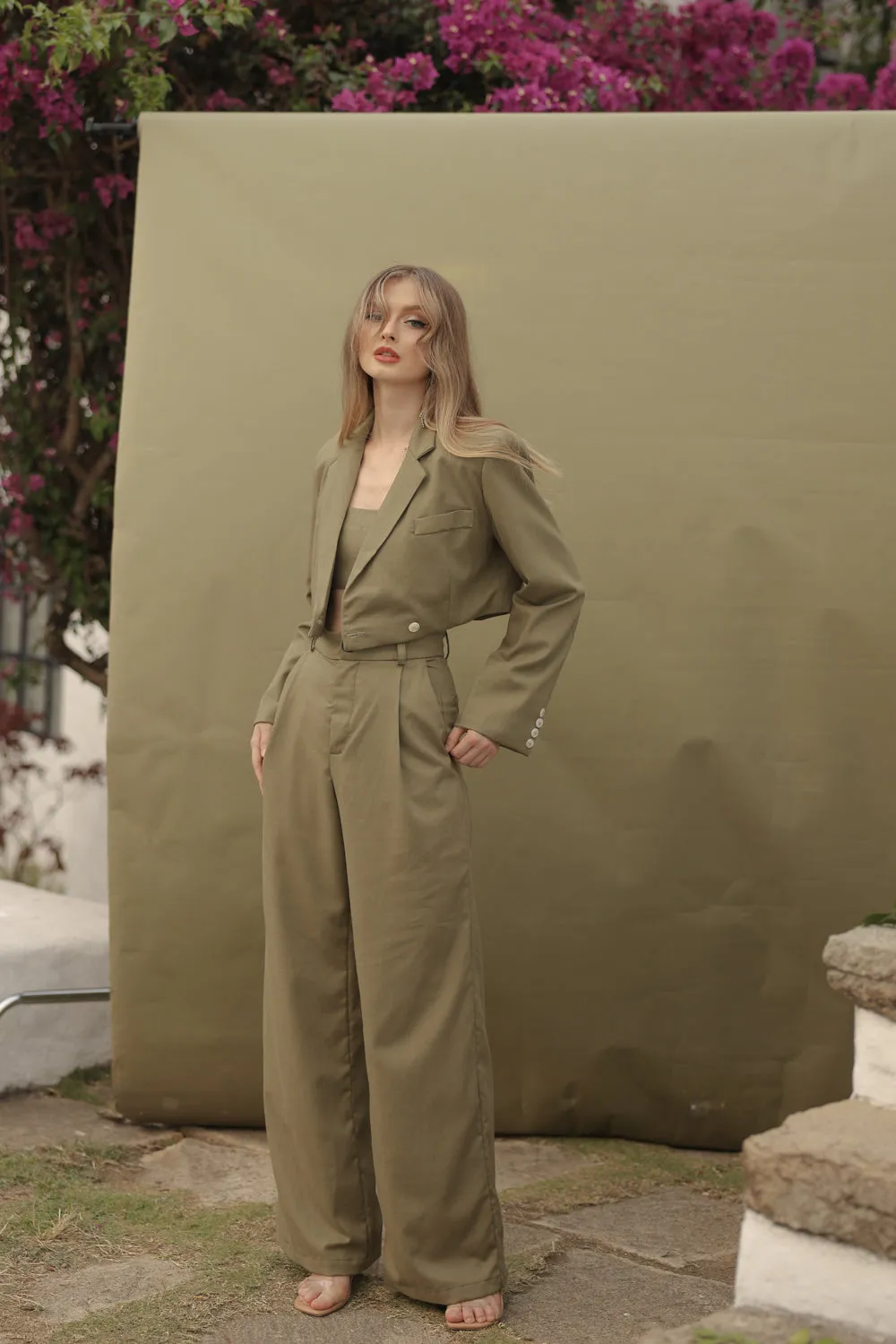 Discounted! GIUSTINA 3 PIECE SET Crop Blazer with Crop Bandeau and Pleated Trouser (Olive Linen)