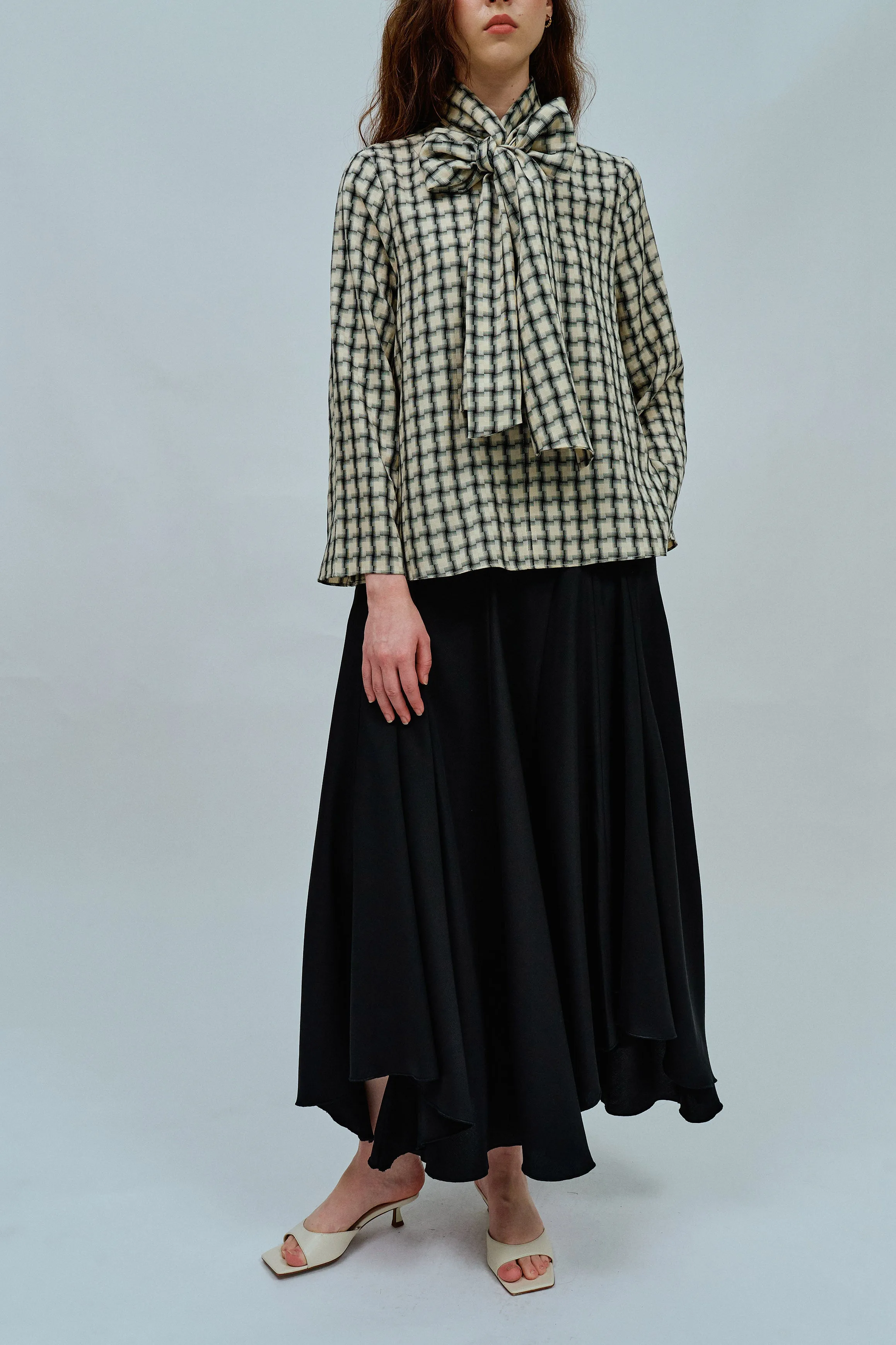 Gallery Bow Blouse in Cream