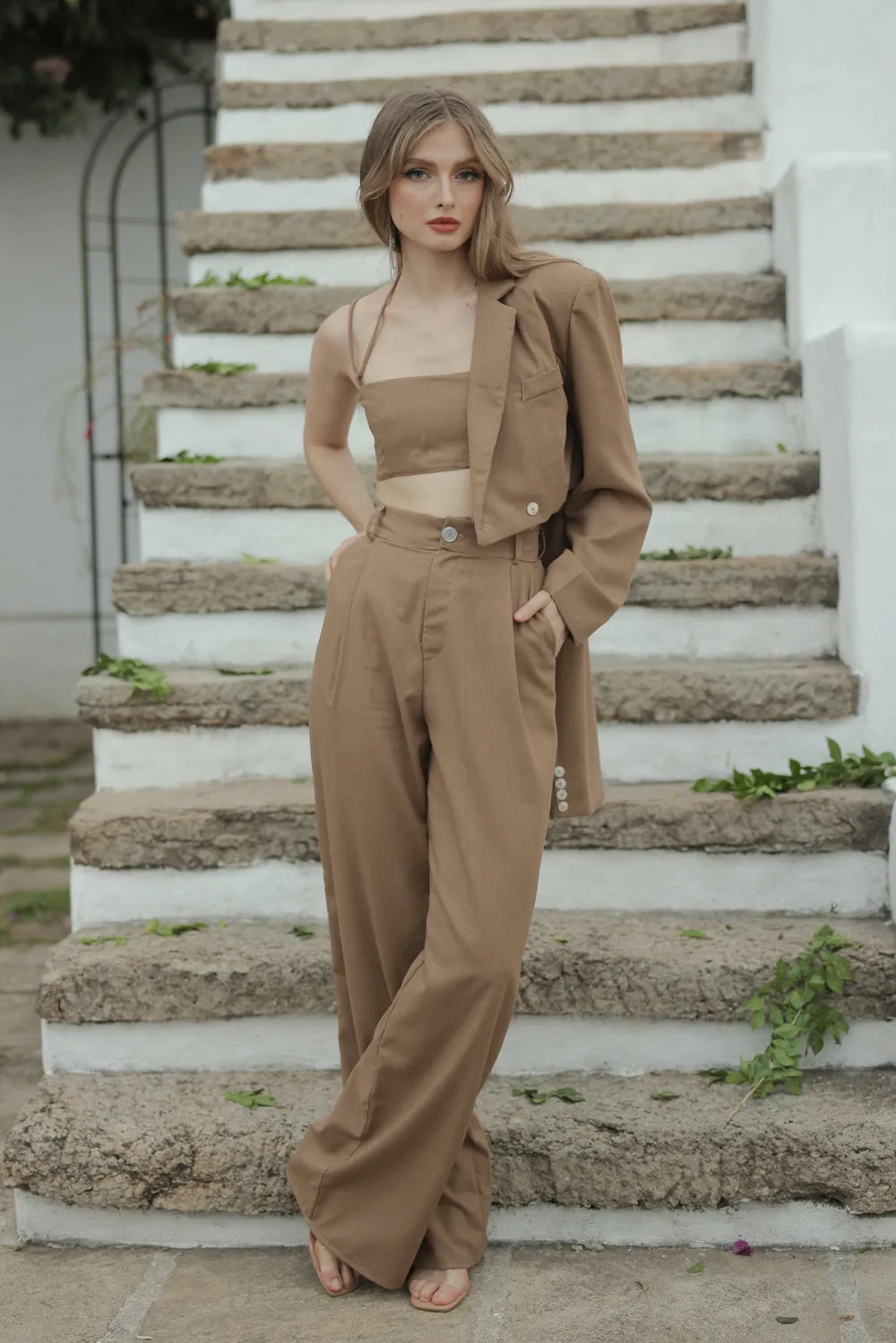 GIUSTINA BLAZER ONLY Crop Blazer (Light Brown Linen)