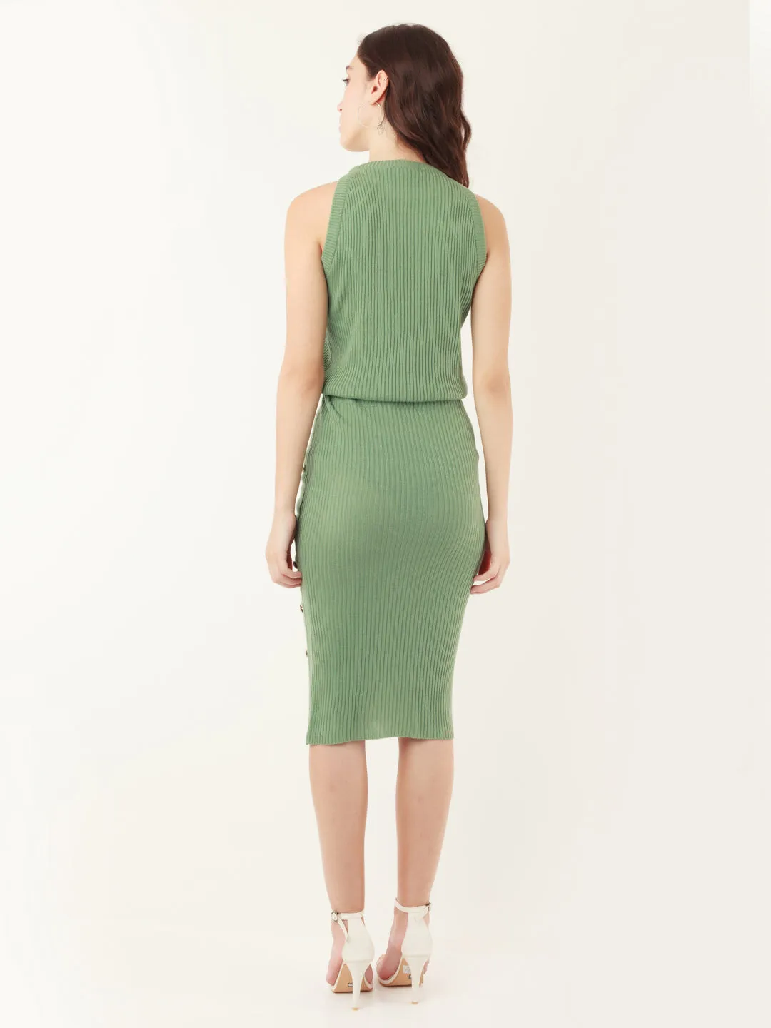 Green Solid Fitted Sweater