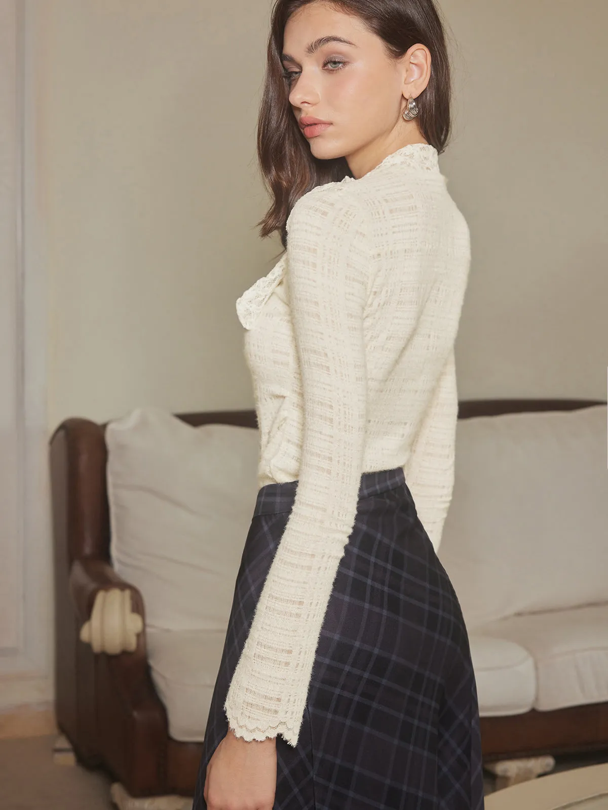 Lace Bow Textured Slim Blouse