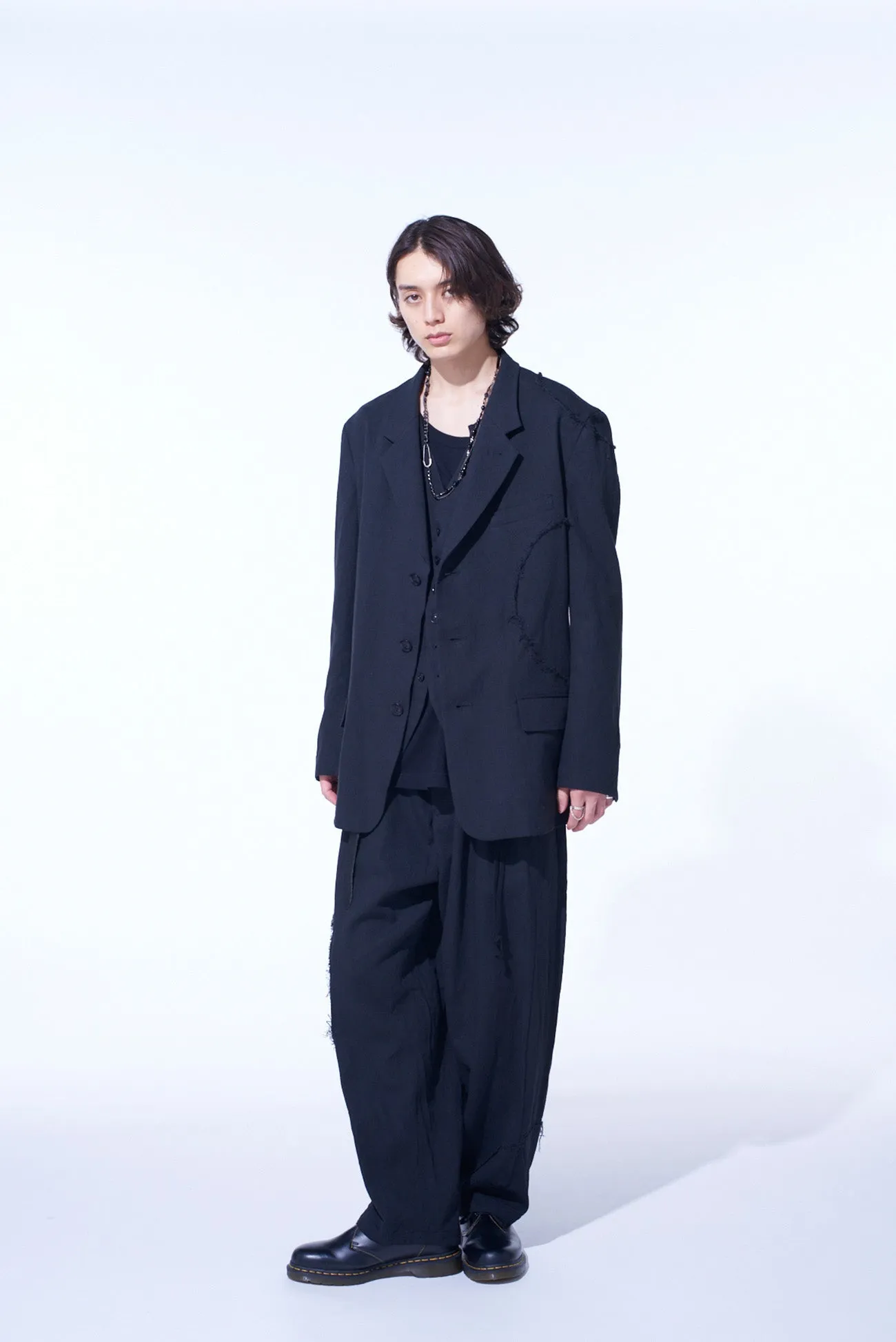 LINEN/COTTON HERRINGBONE ZIGZAG CUT-OUT VEST
