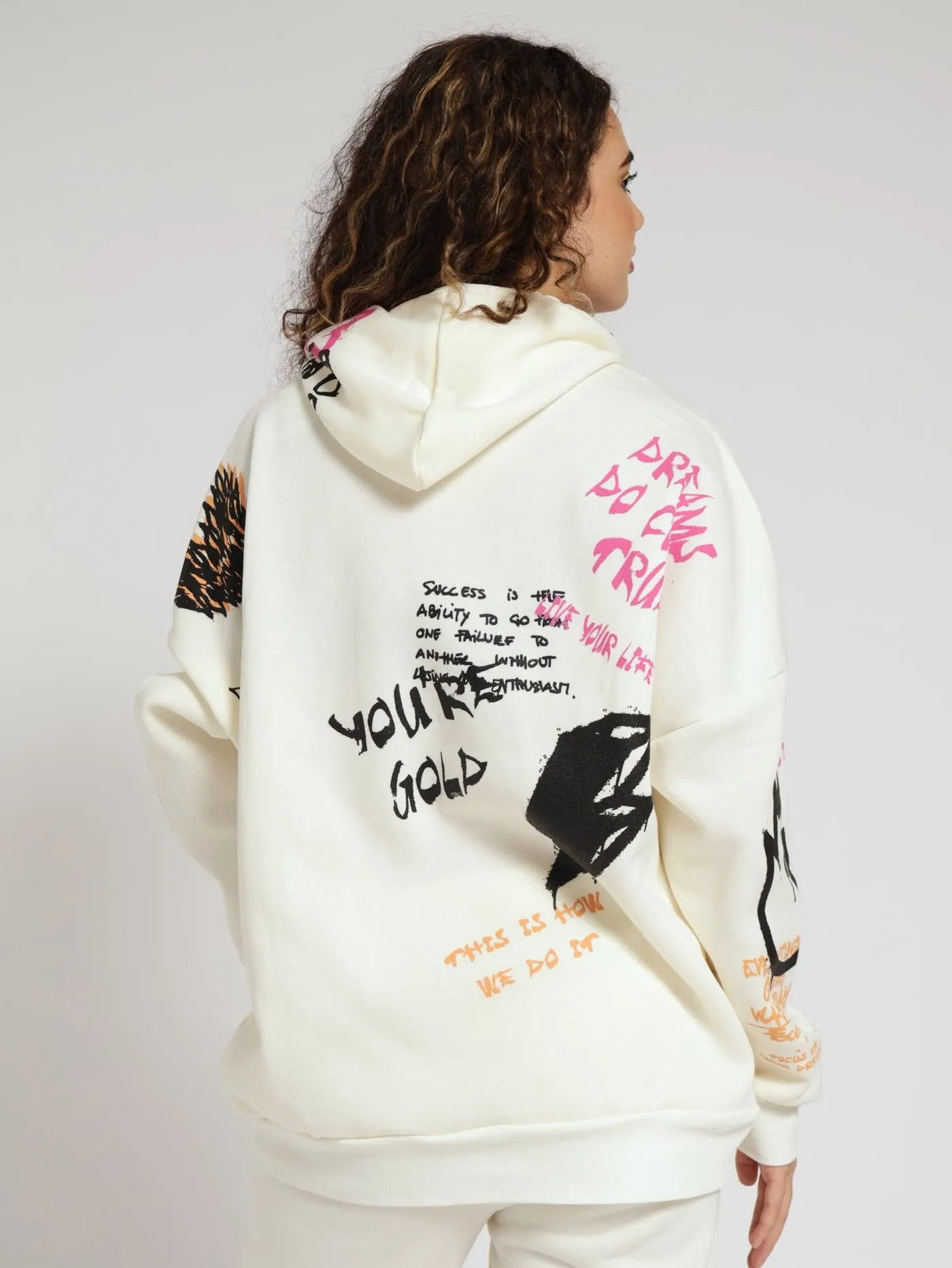 Oversized Graph Hoody - Cream