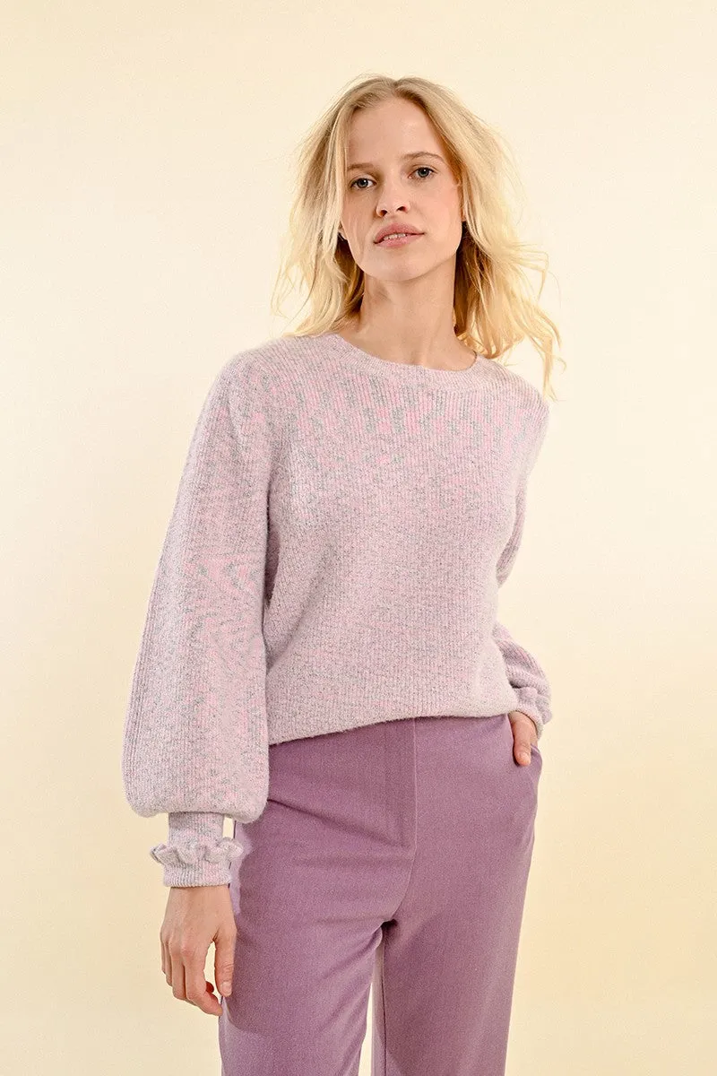 OVERSIZED SWEATER WITH RUFFLED CUFFS