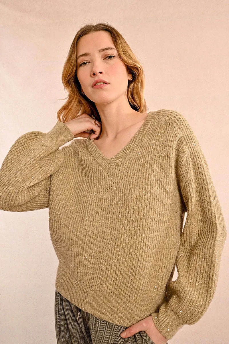 OVERSIZED V-NECK SWEATER