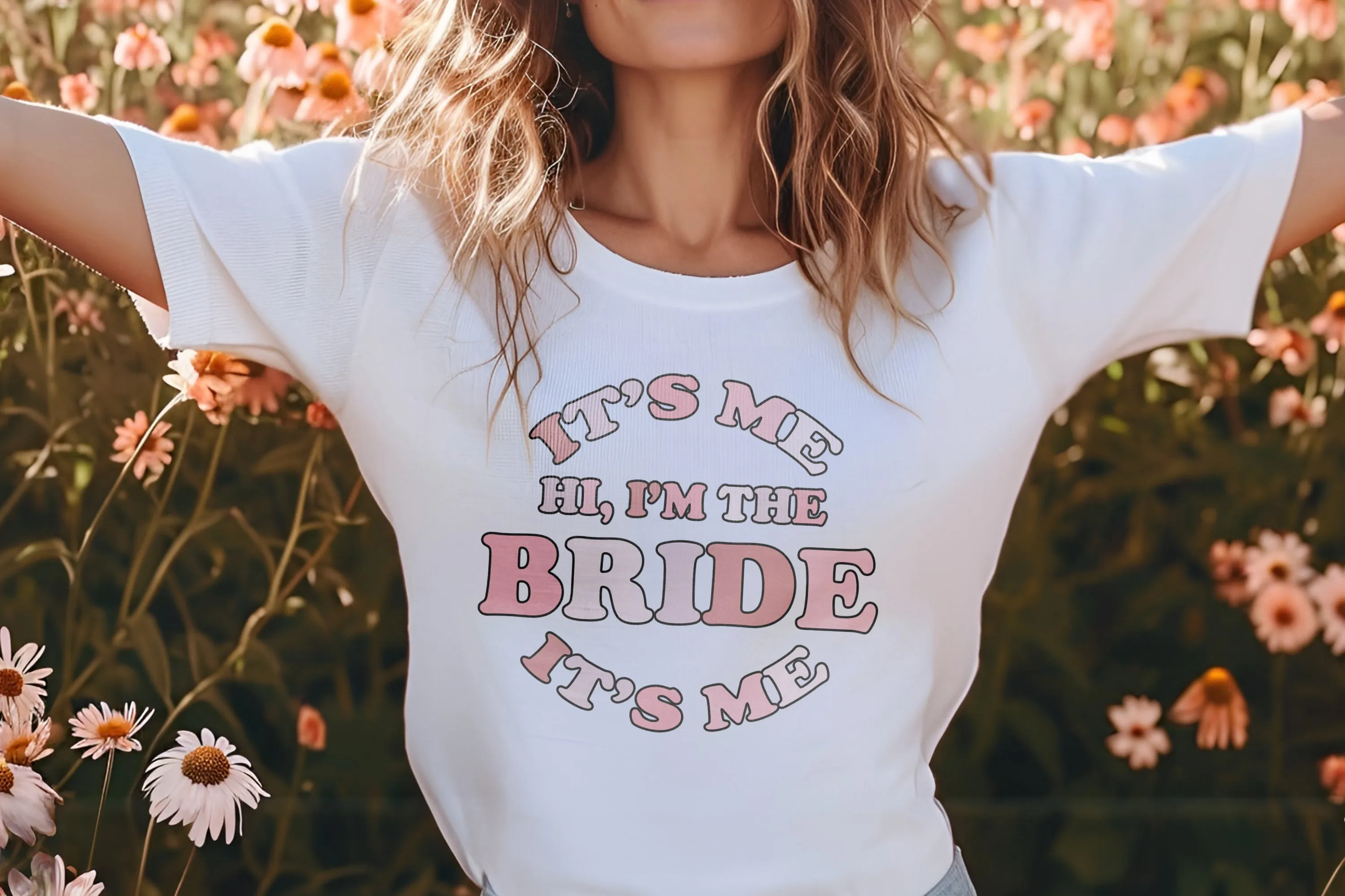 Pink Retro Swiftie Style Hi It's Me I'm The Bride It's Me TShirt - Cute Oversized Pink Hen Party Tops