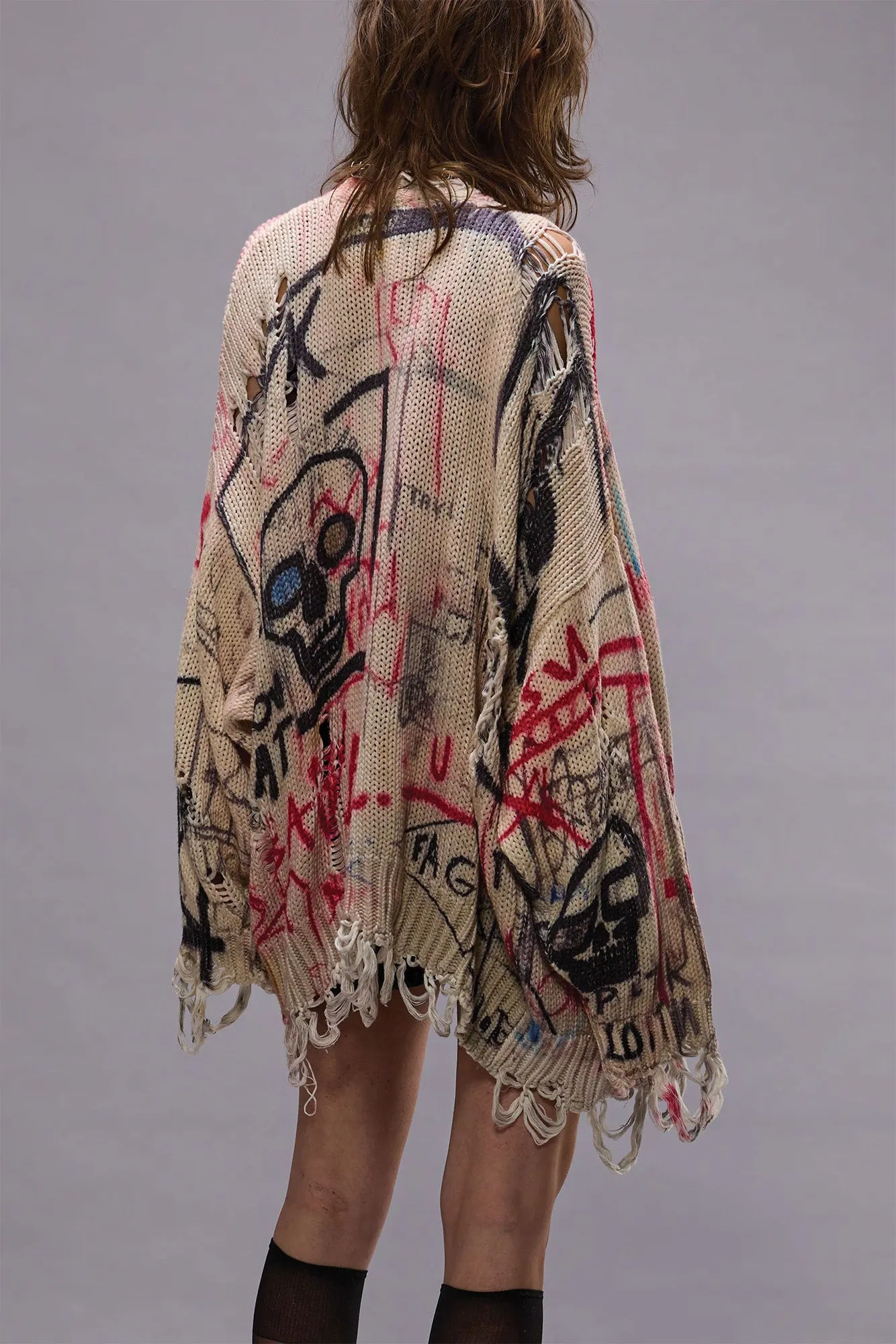 PRINTED OVERSIZED CARDIGAN - SKULL GRAFFITI PRINT