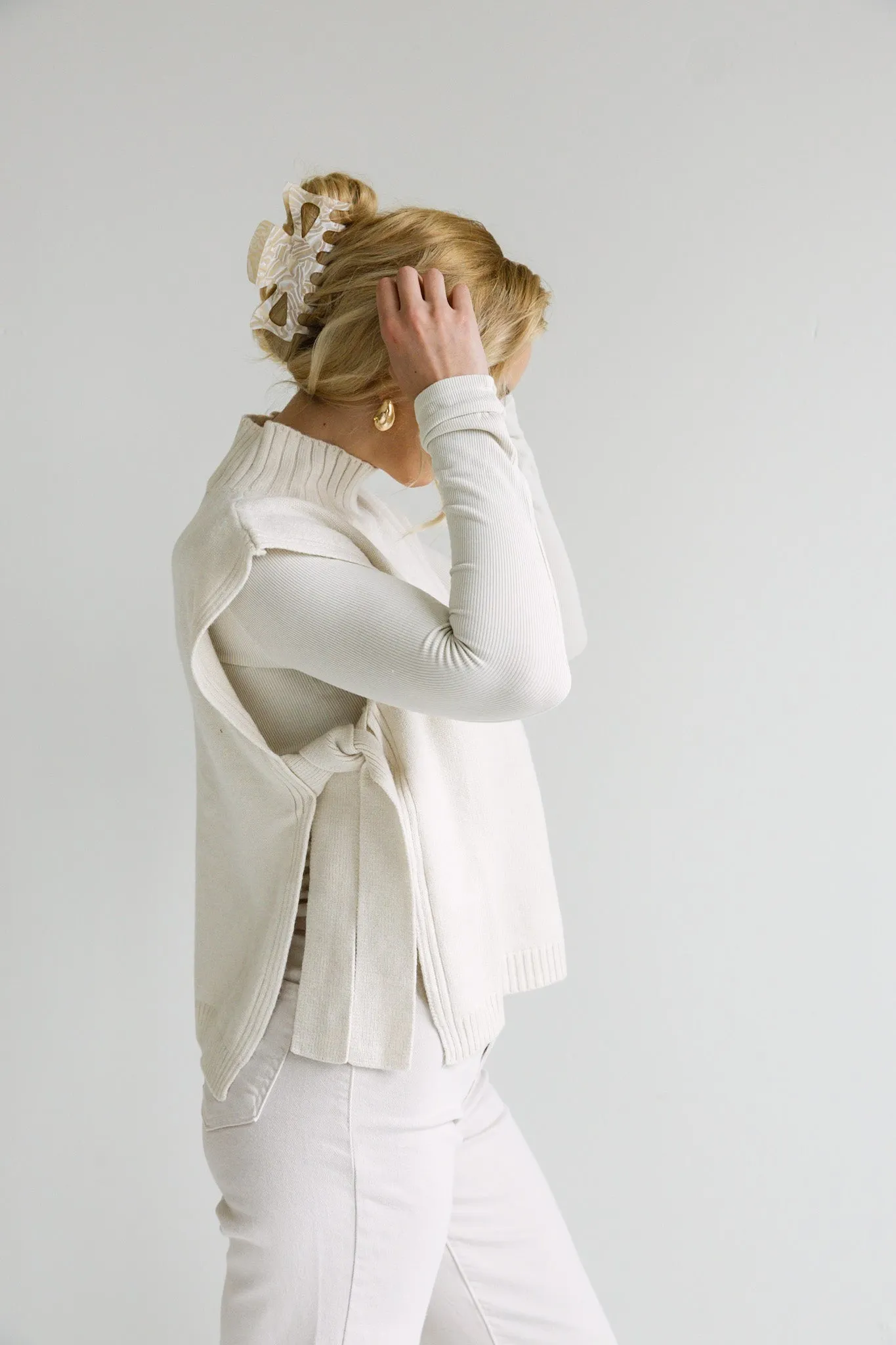 Side-Tie Knit Vest-Final Sale