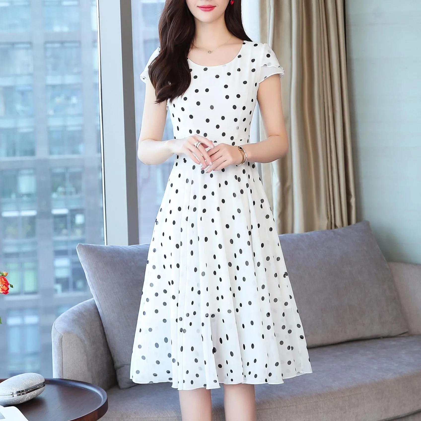 Slinky Mid-length Dress in Stylish Dots for Women