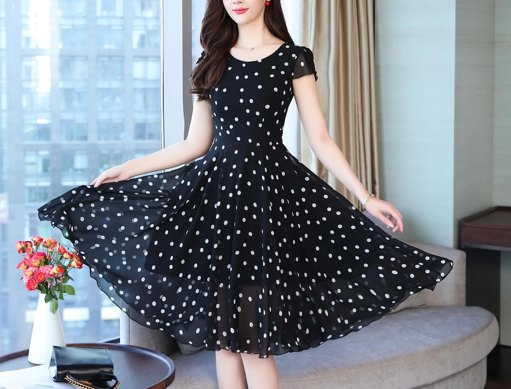 Slinky Mid-length Dress in Stylish Dots for Women