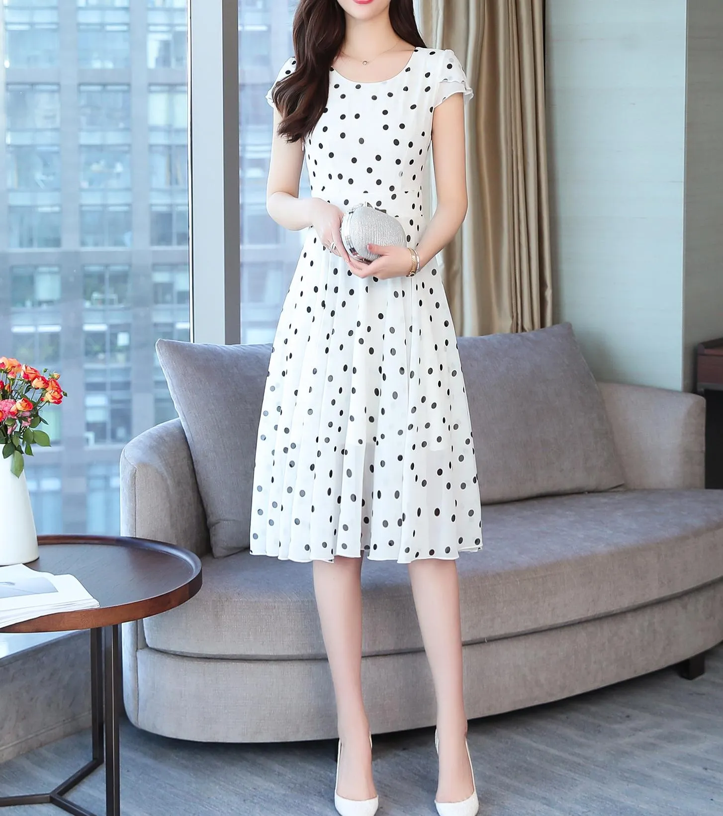 Slinky Mid-length Dress in Stylish Dots for Women
