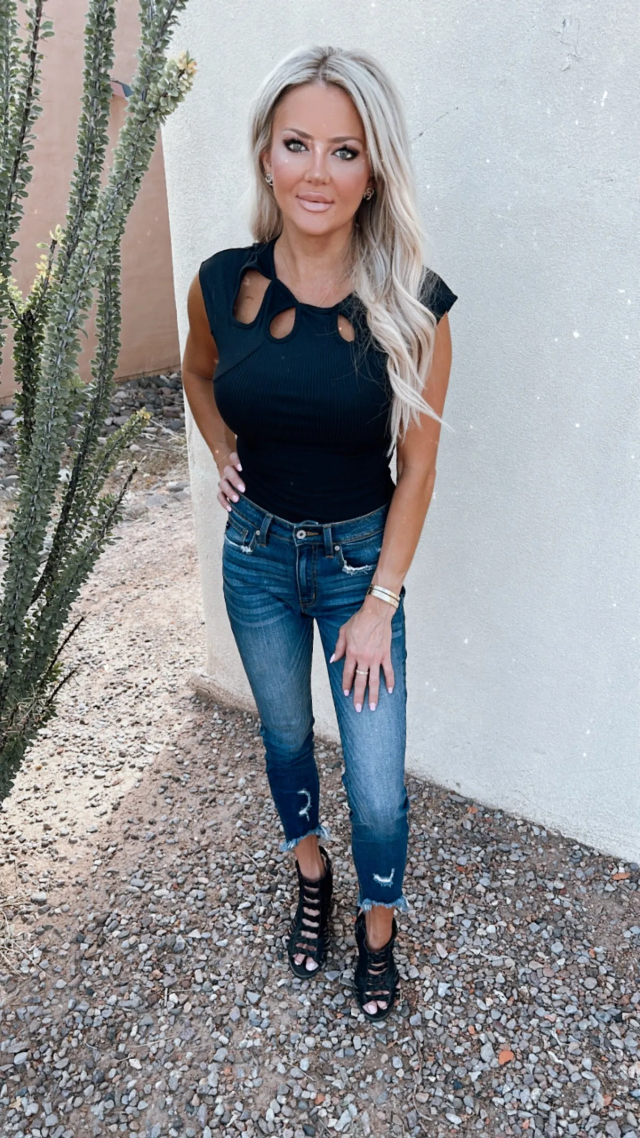 Teardrop Cut Out Body Suit
