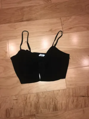 Tie Front Key Hole Cut Out Crop Top