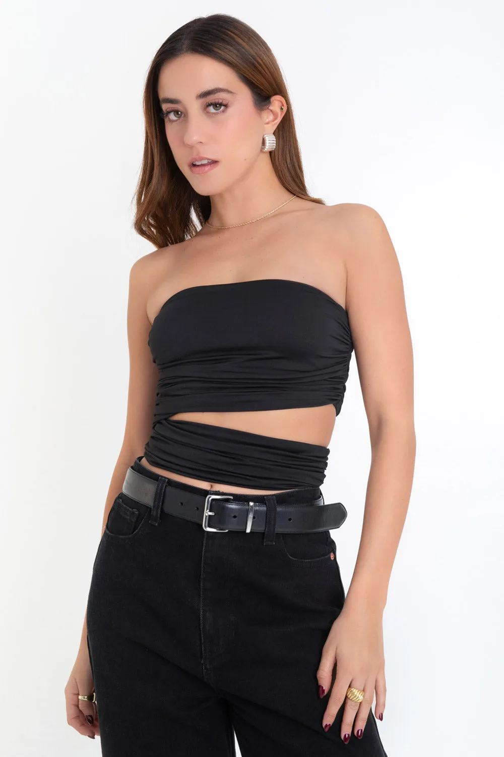Top tubo plisados con cut out lateral