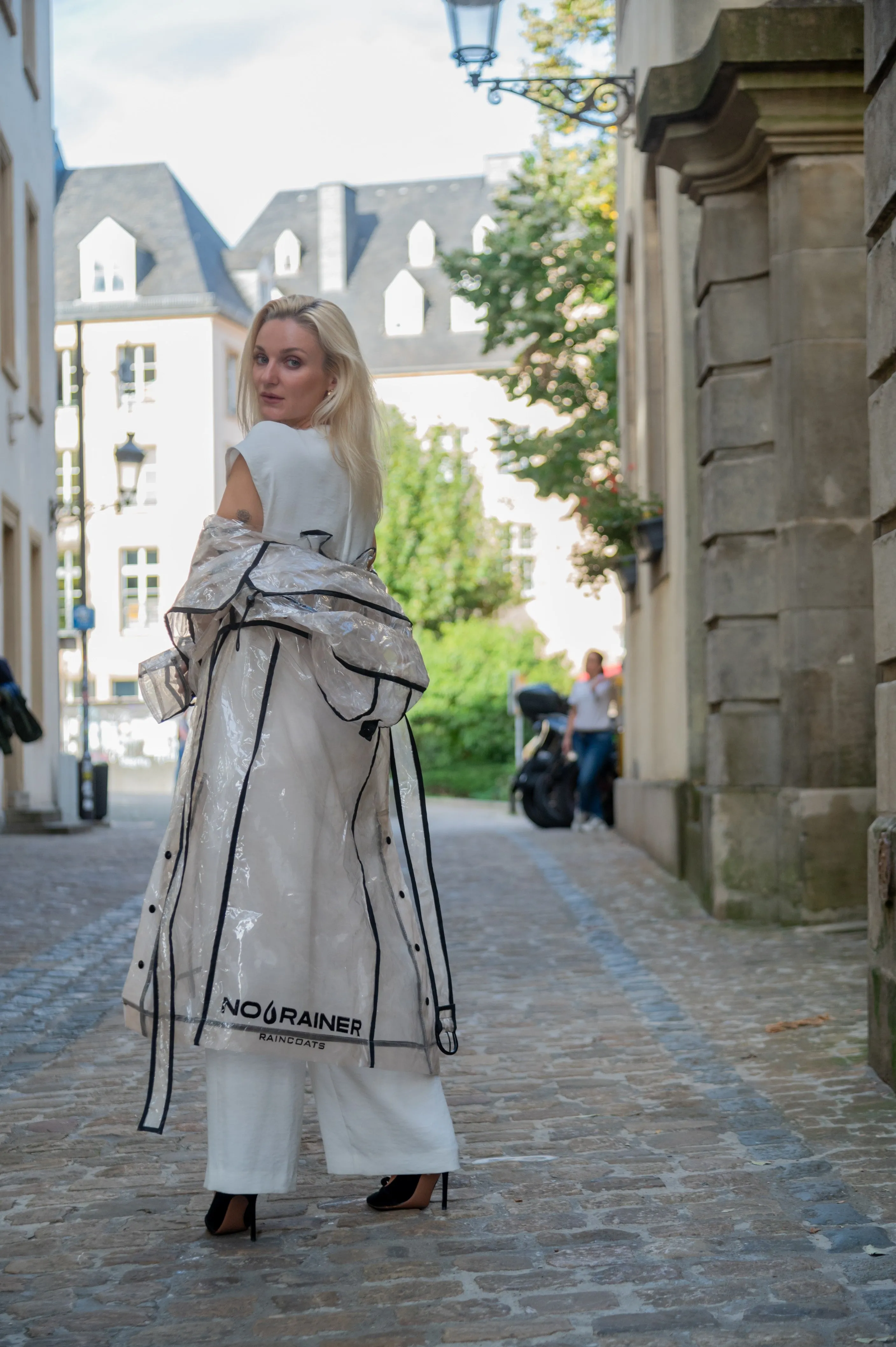 Transparent Trench coat. Ivory.