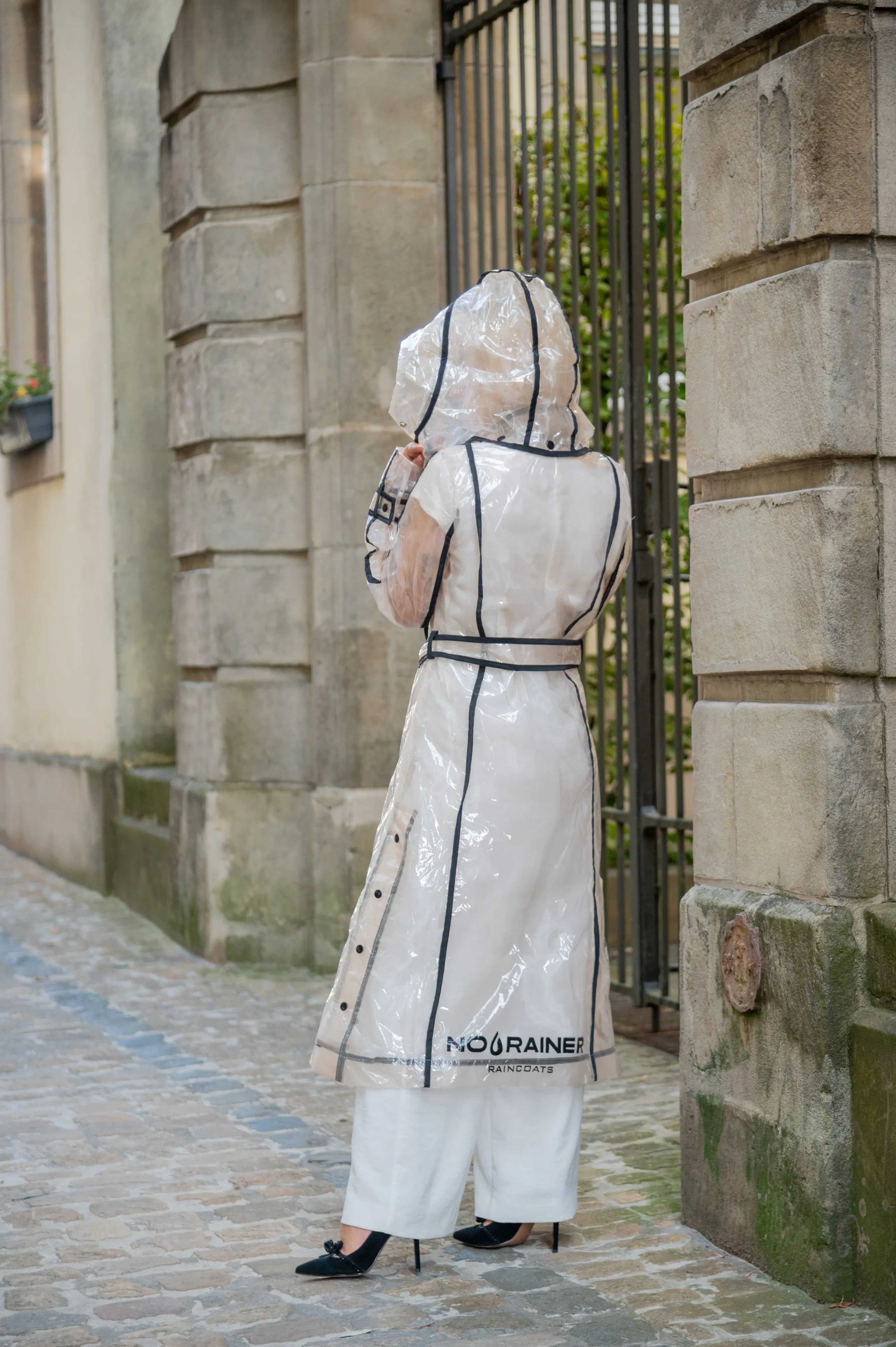 Transparent Trench coat. Ivory.