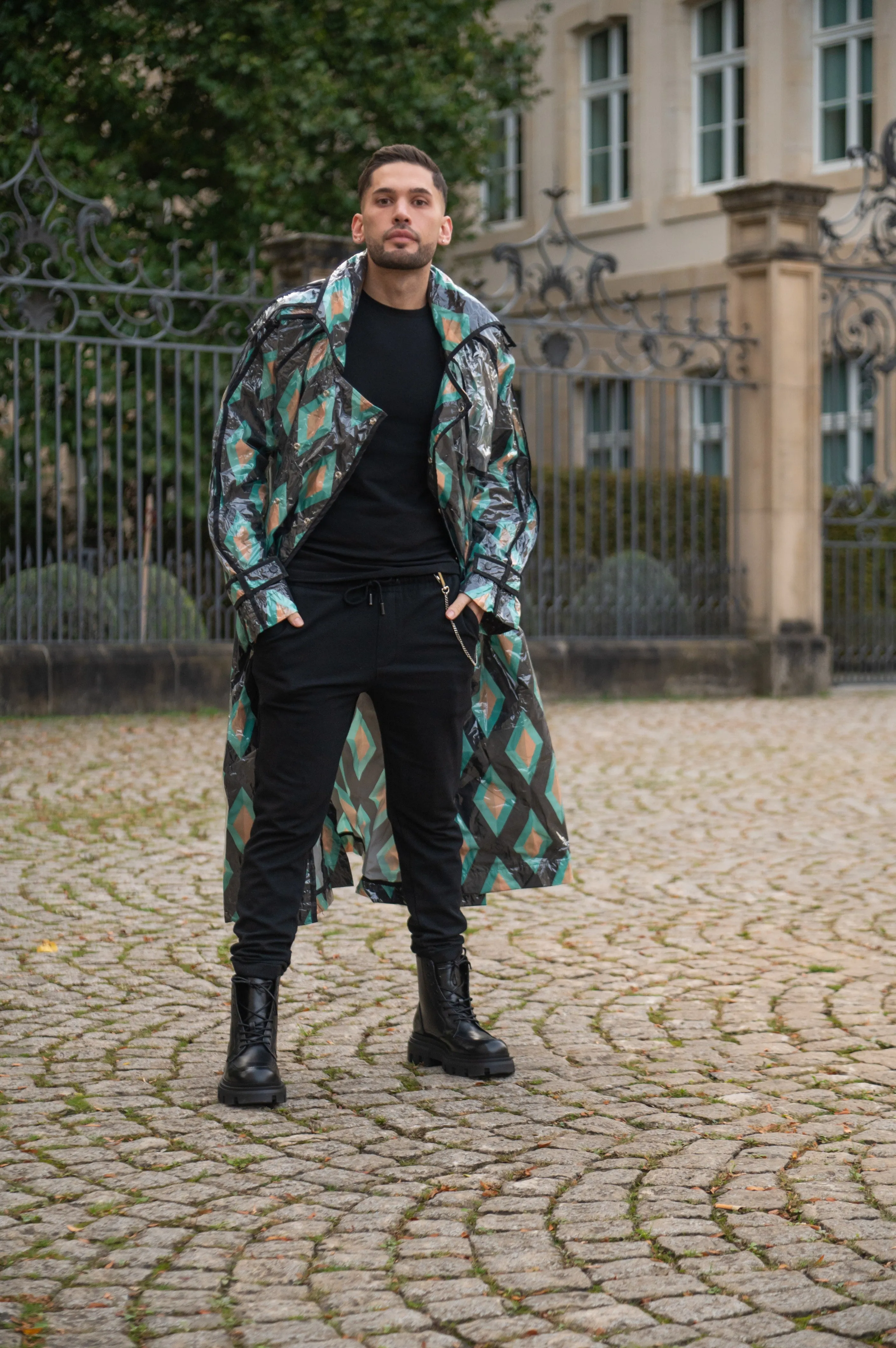 Trench coat. Geometry Love.