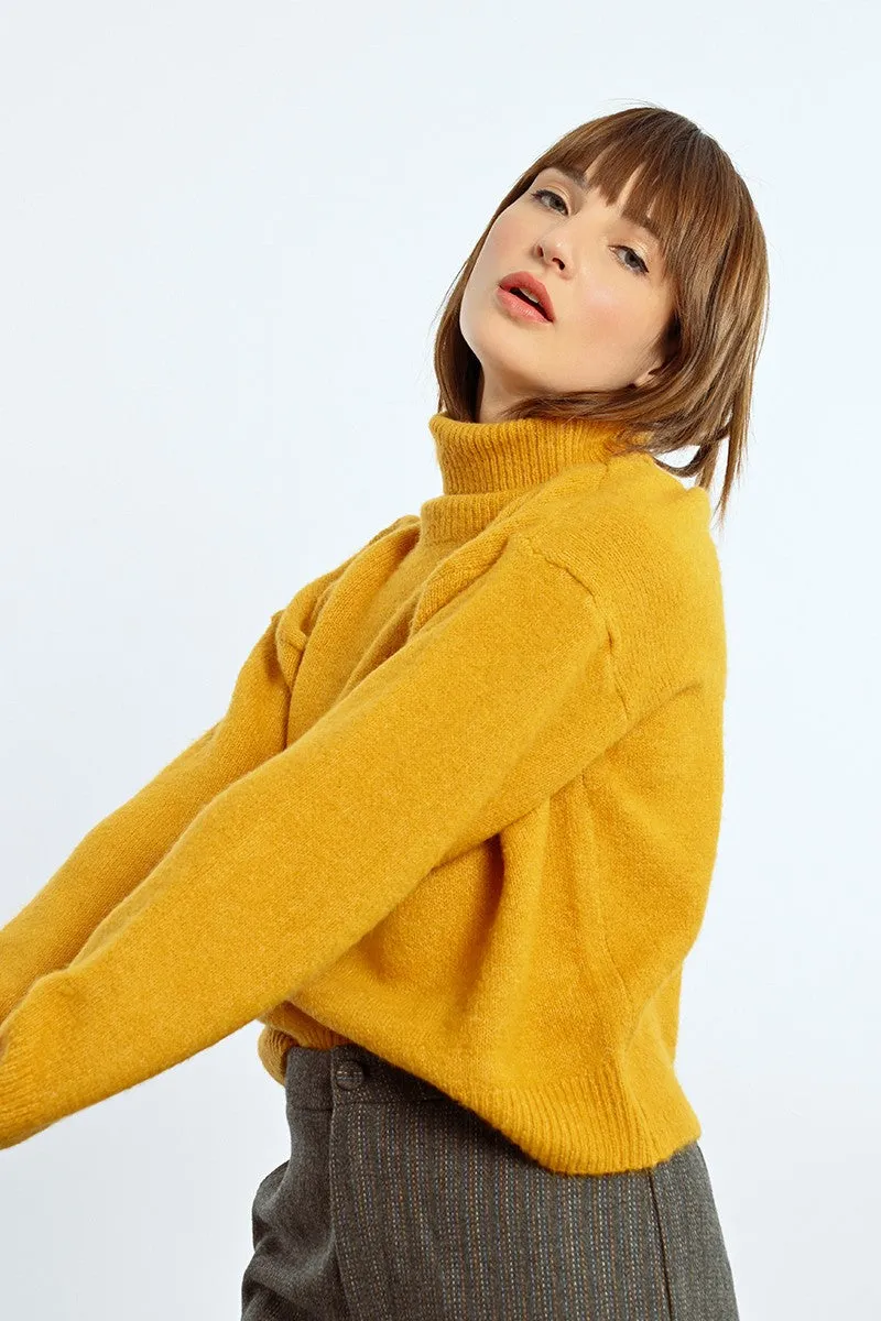 TURTLENECK SWEATER