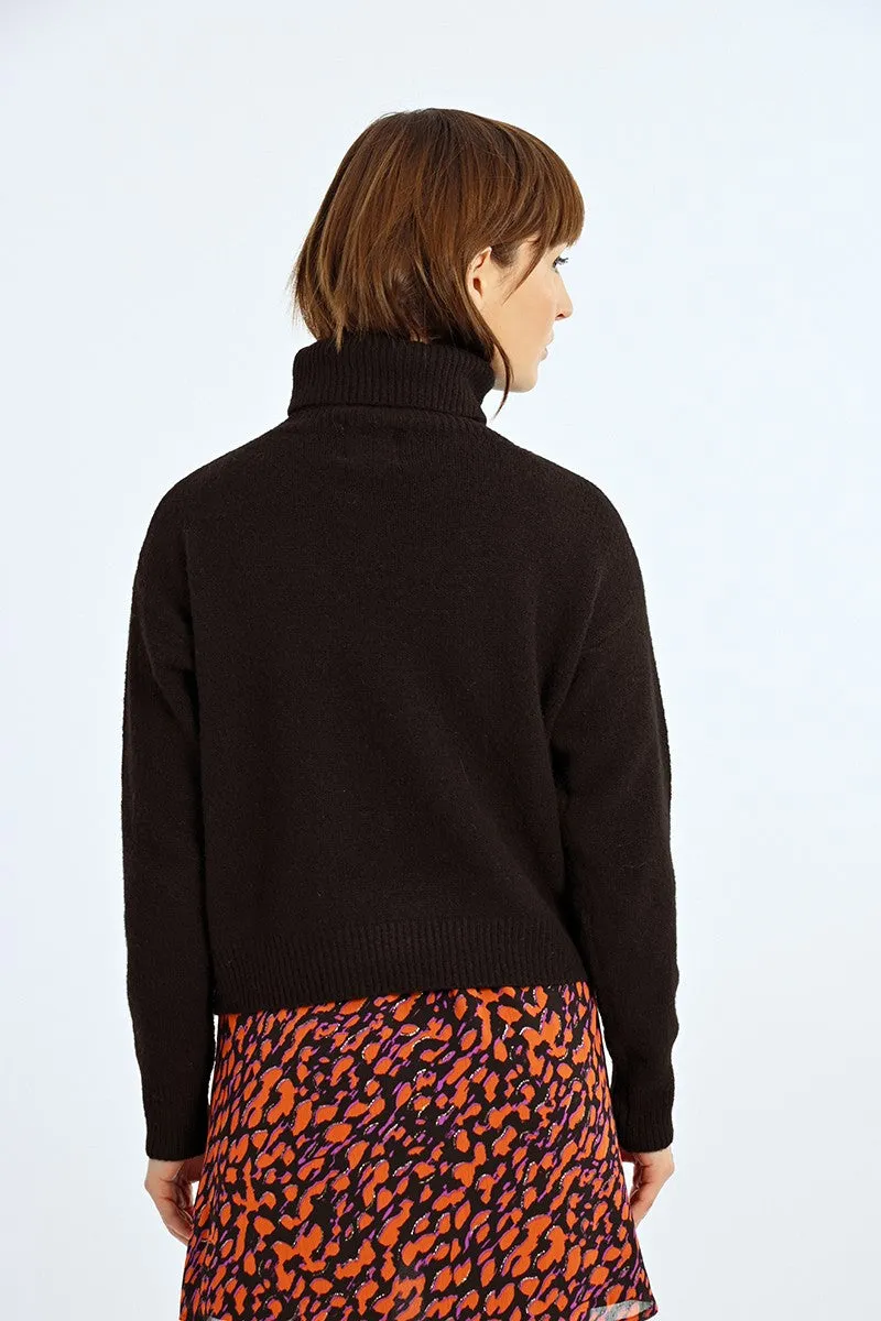 TURTLENECK SWEATER